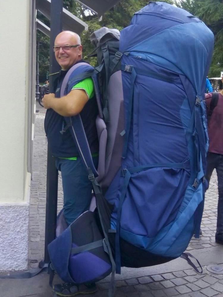 Exactly how pilgrim backpacks make you look r/TarkovMemes