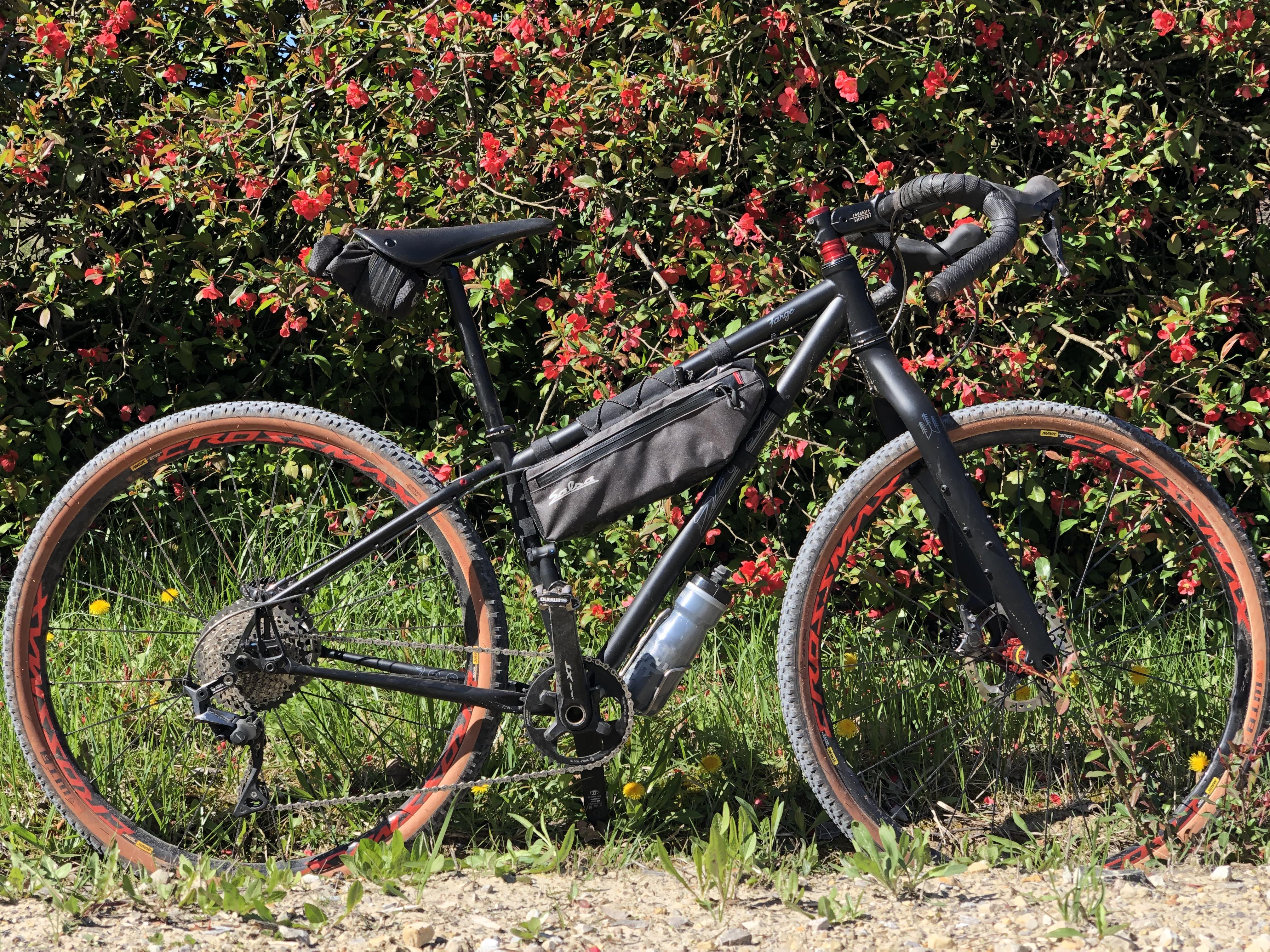 Gravel roads always give the best photo opportunities. r/bicycling