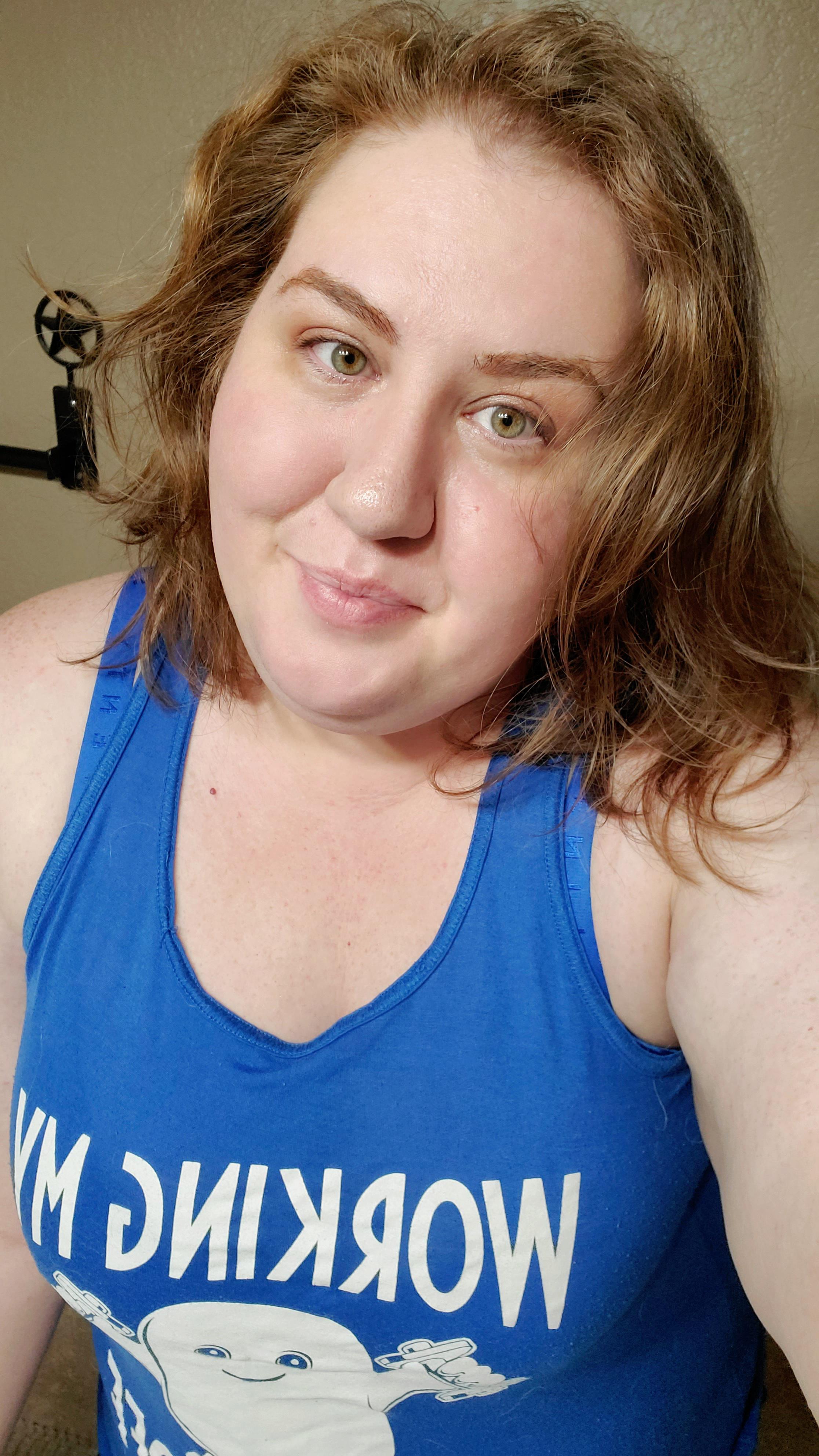 Enjoying sharing selfies lately for some reason : chubby