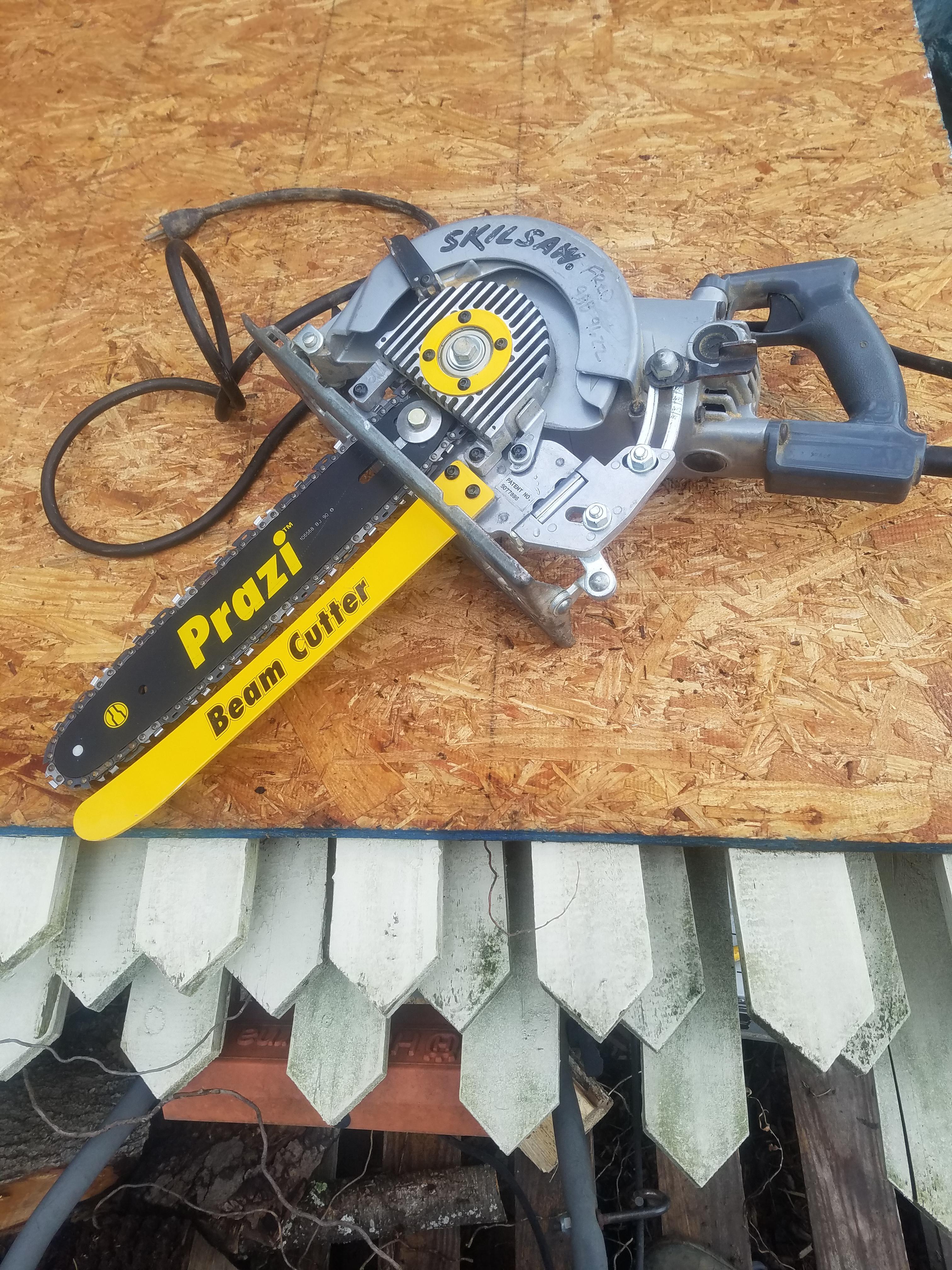 One of my all time favorite saws. This is My Skil Saw Hd77 Worm Drive