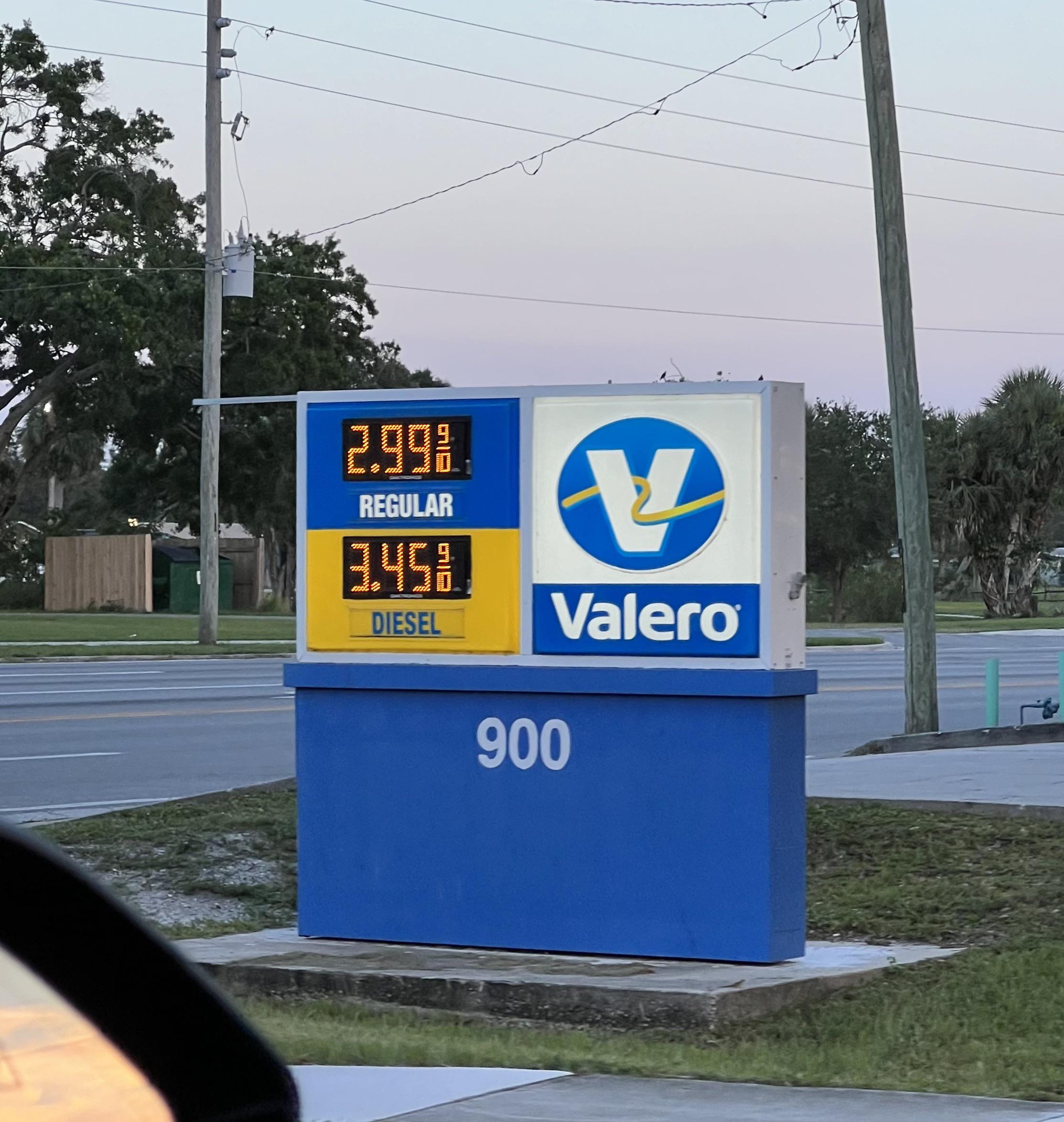 How come this Valero station’s gas is always so cheap? r/321