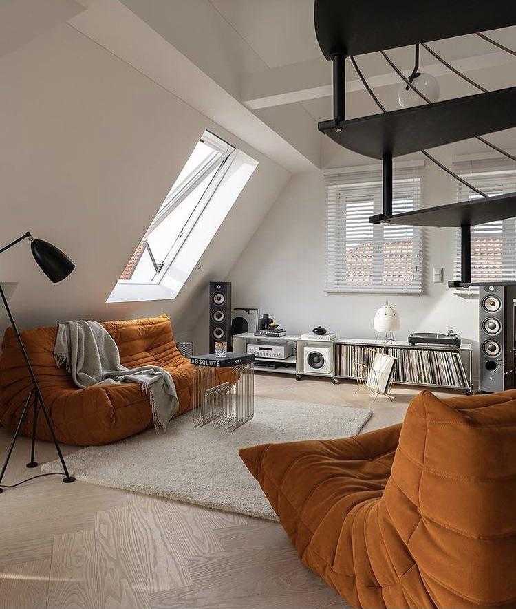 Looking for a sofa like this (500>). Anybody know what this style is