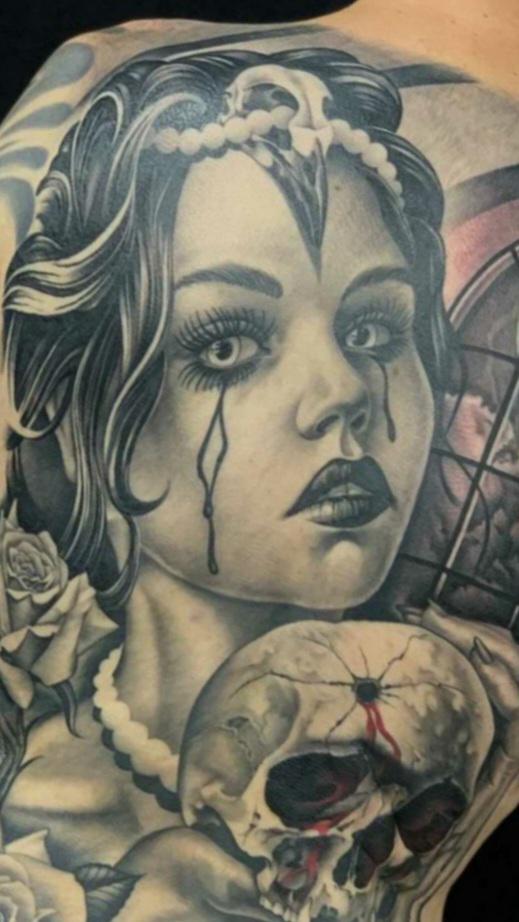 Outtake Of A Elisabeth Bathory Backpiece I Got Done This Year (Mark From Classic Tattoo, Helmond, The Netherlands) : R/Tattoos 922_x_519_jpg