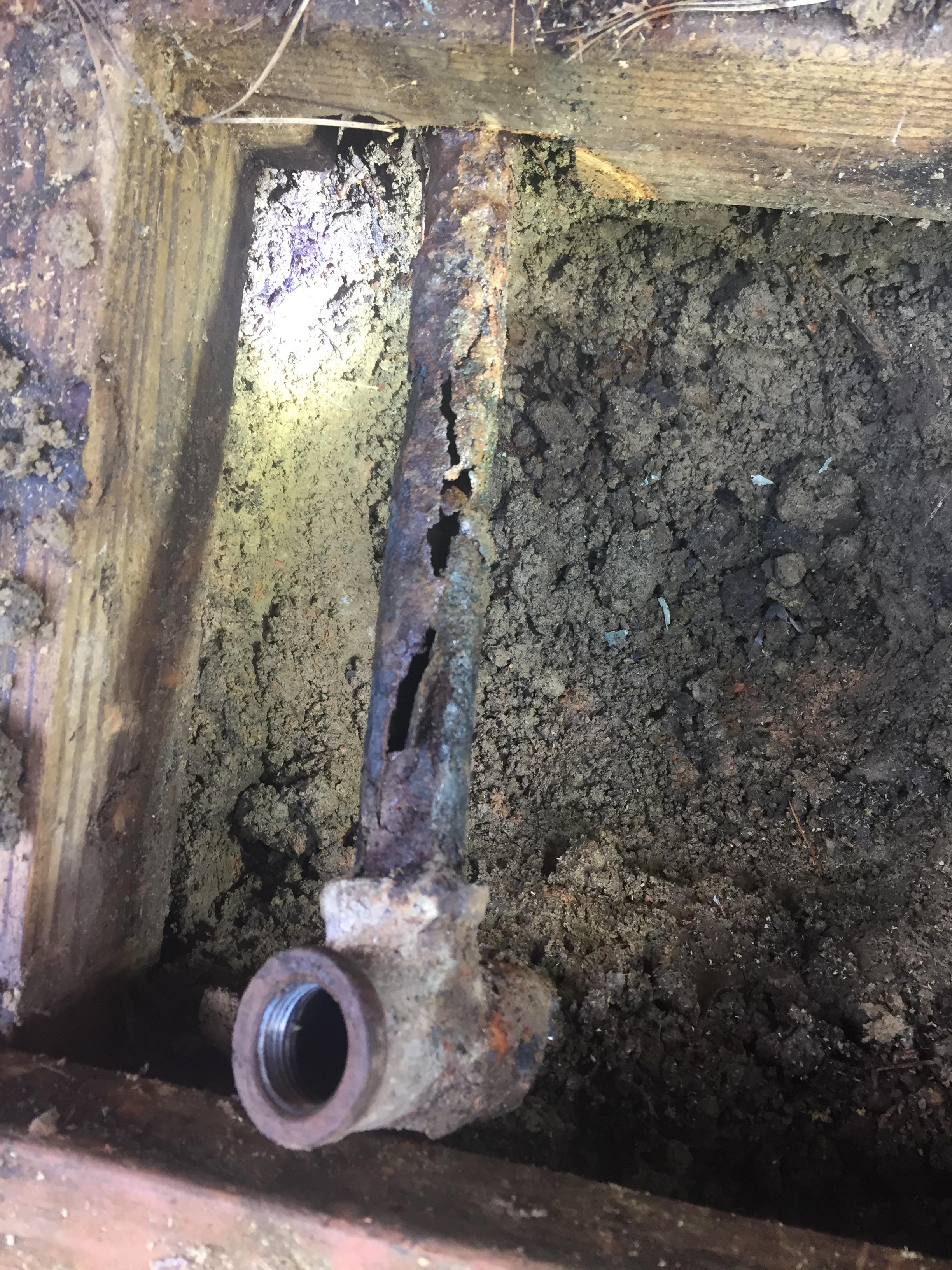 I'd say that's a gas leak : r/Plumbing