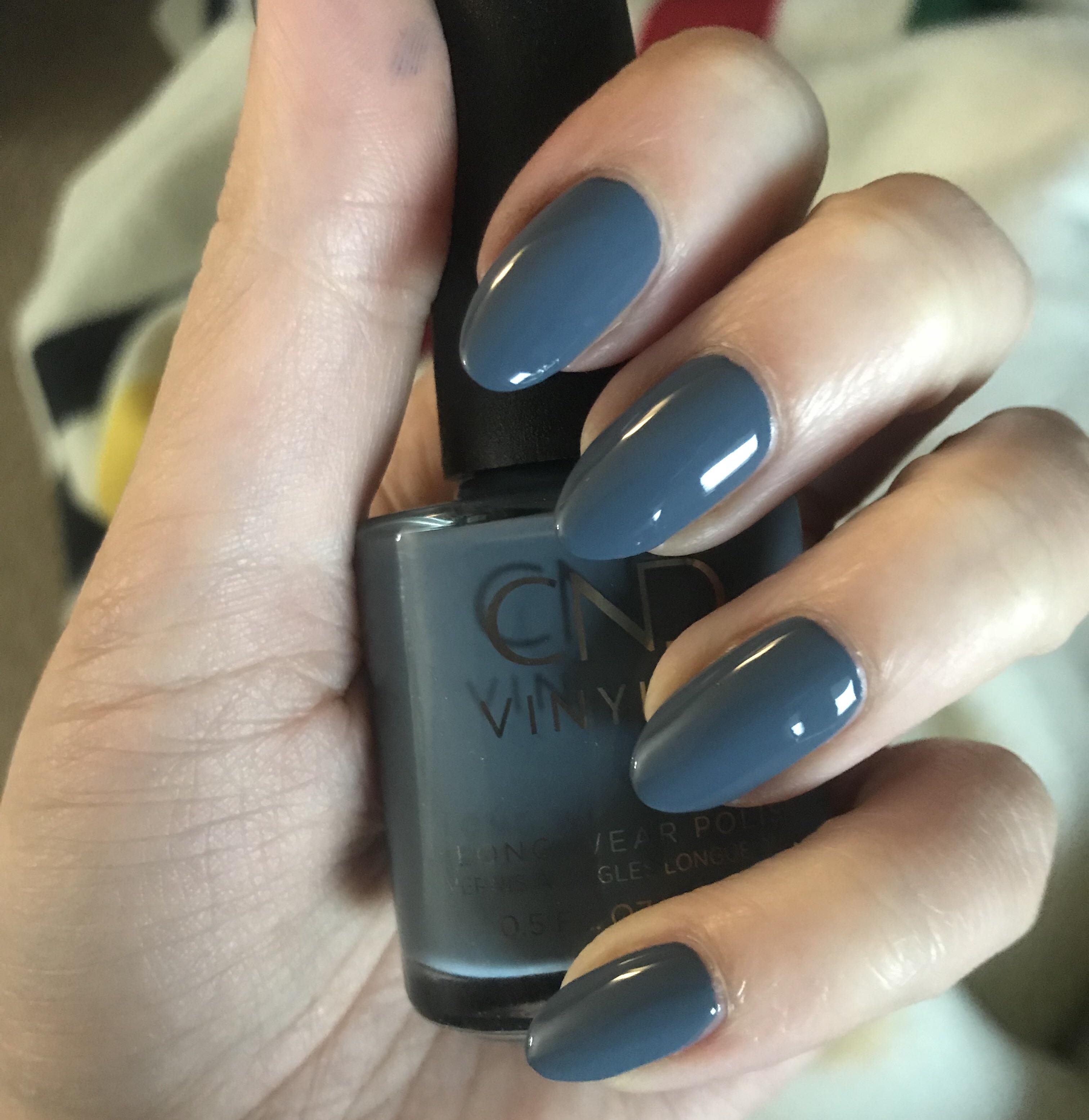 Greyish blue? Blueish grey? I’m obsessed r/RedditLaqueristas