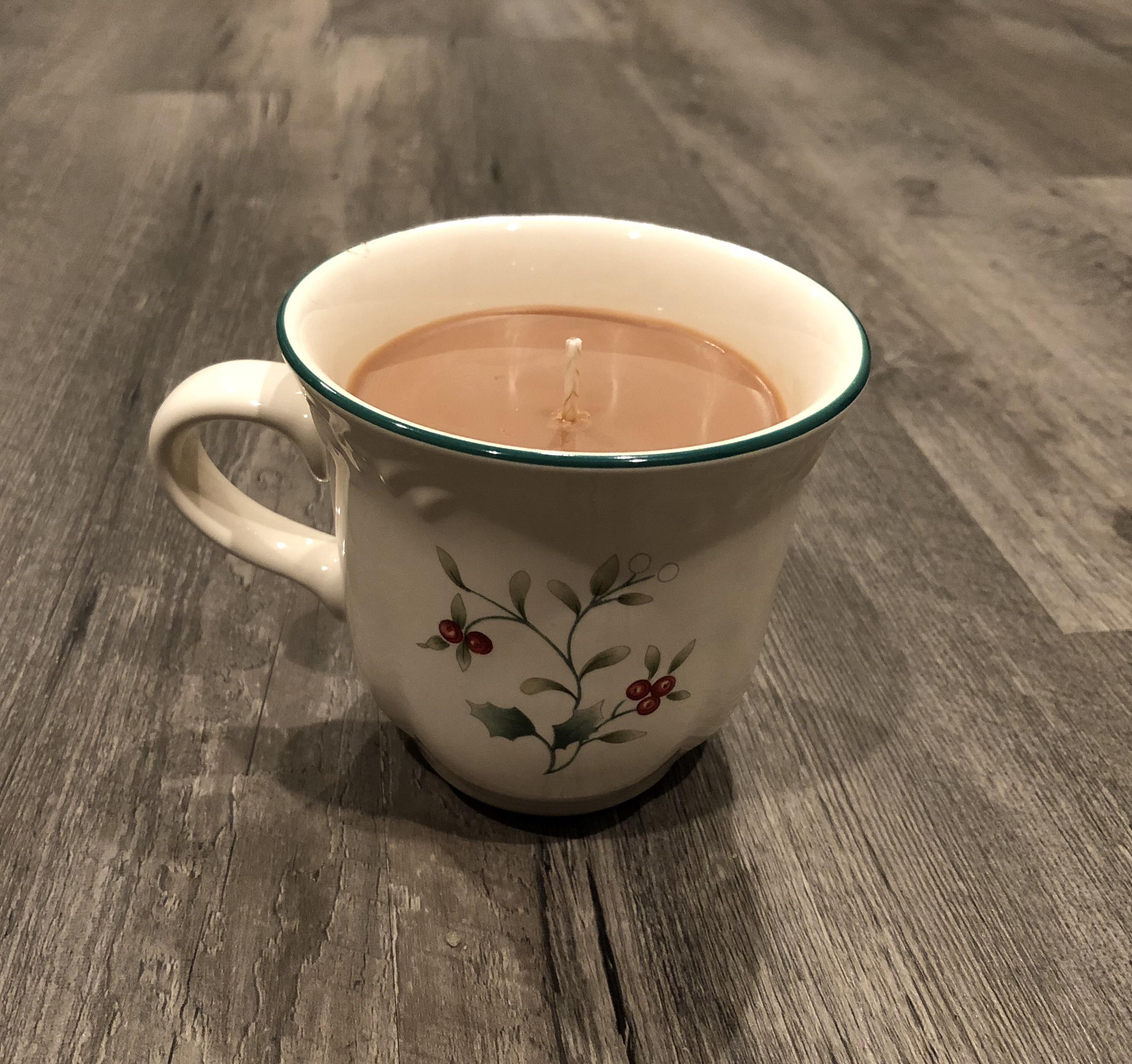 I made my very first candle today! r/candlemaking