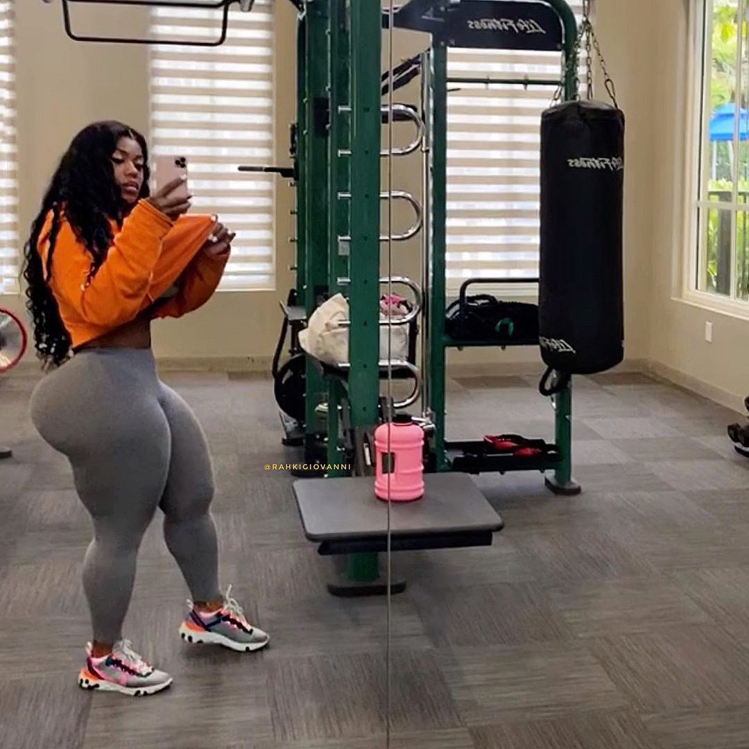 RahkiGiovanni. Natty or Juice? : nattyorjuice