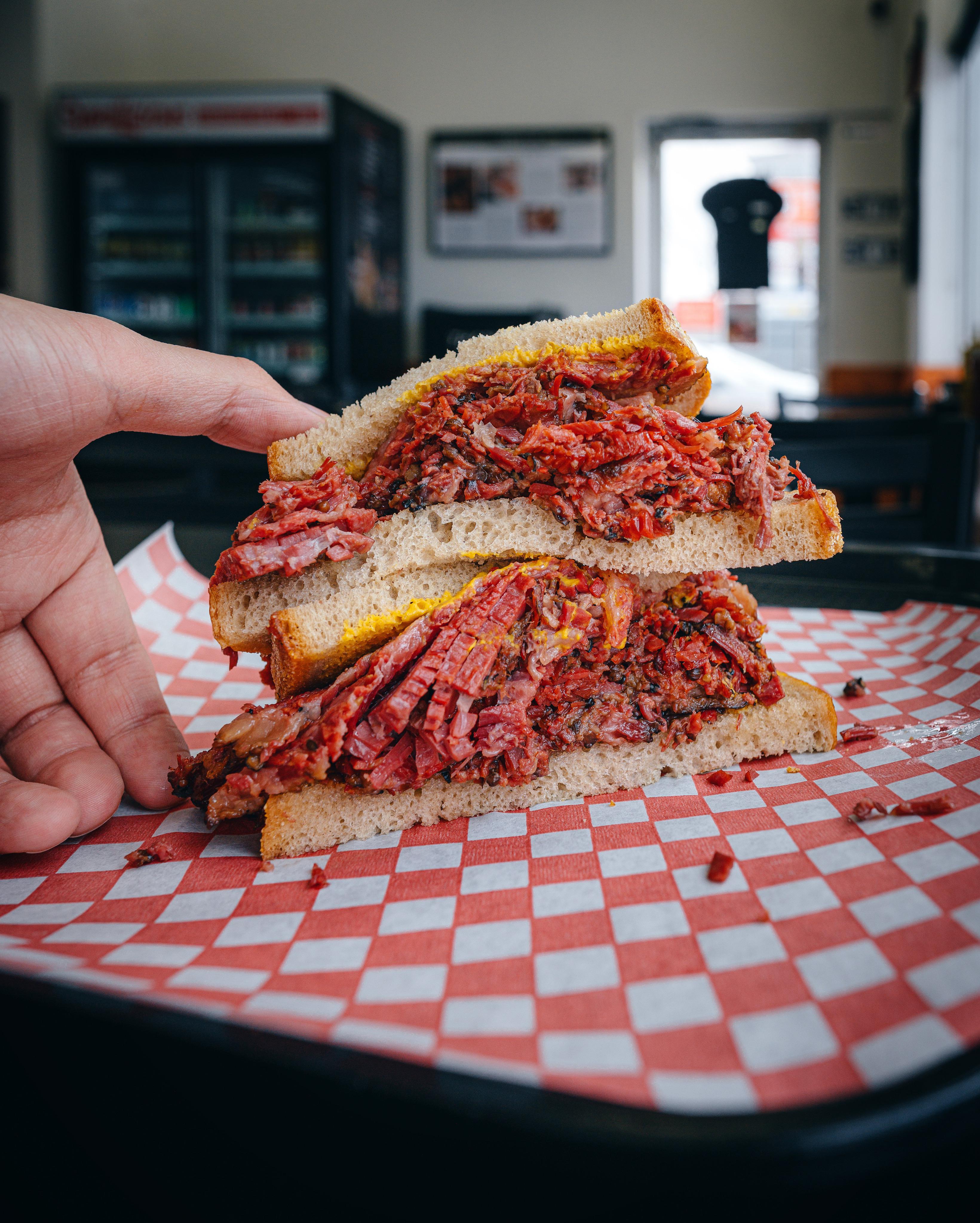 [I Ate] a Classic Montreal Smoked Meat Sandwich r/food