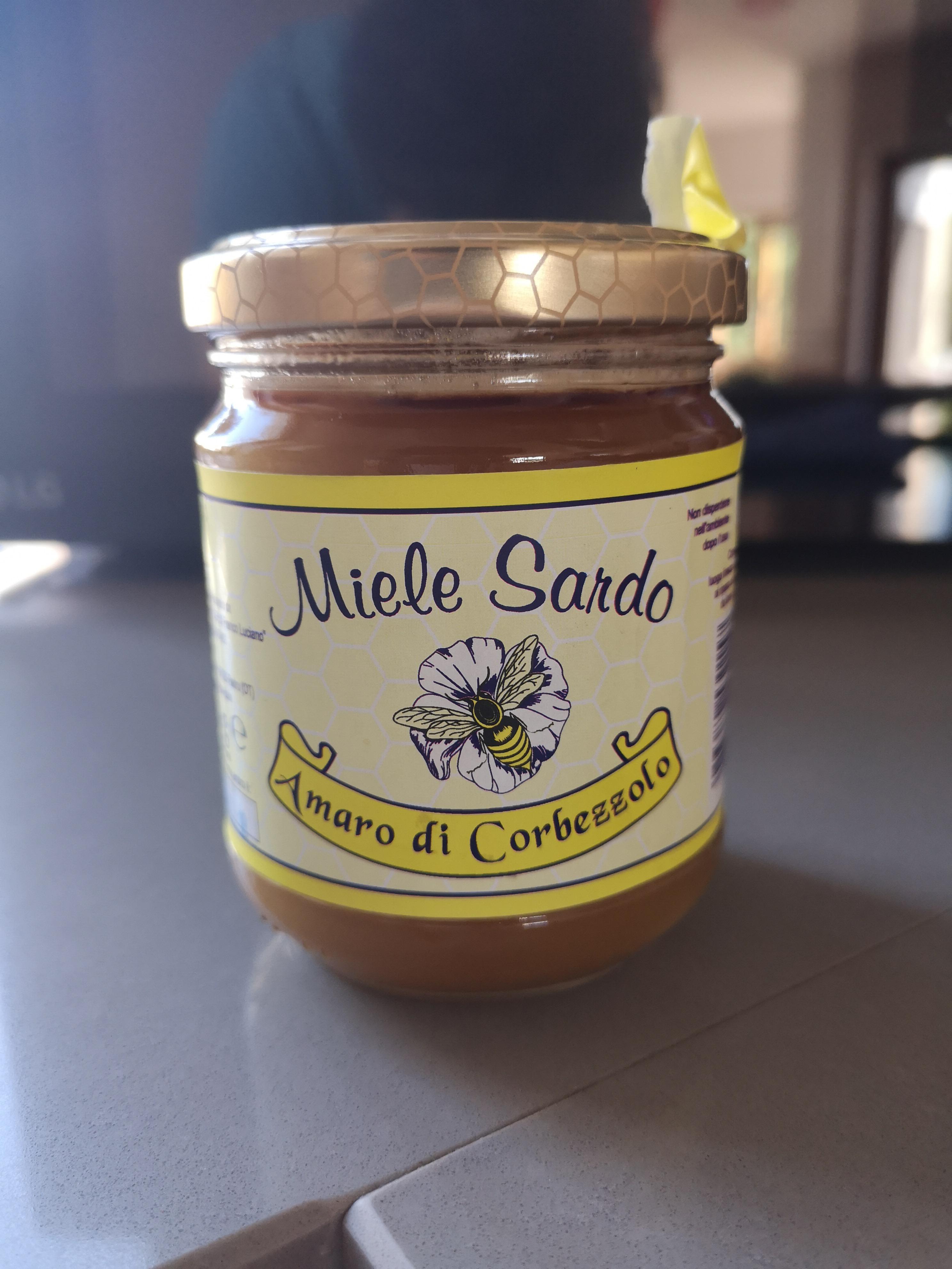 Here in italy we have this really bitter honey from Sardinia which has