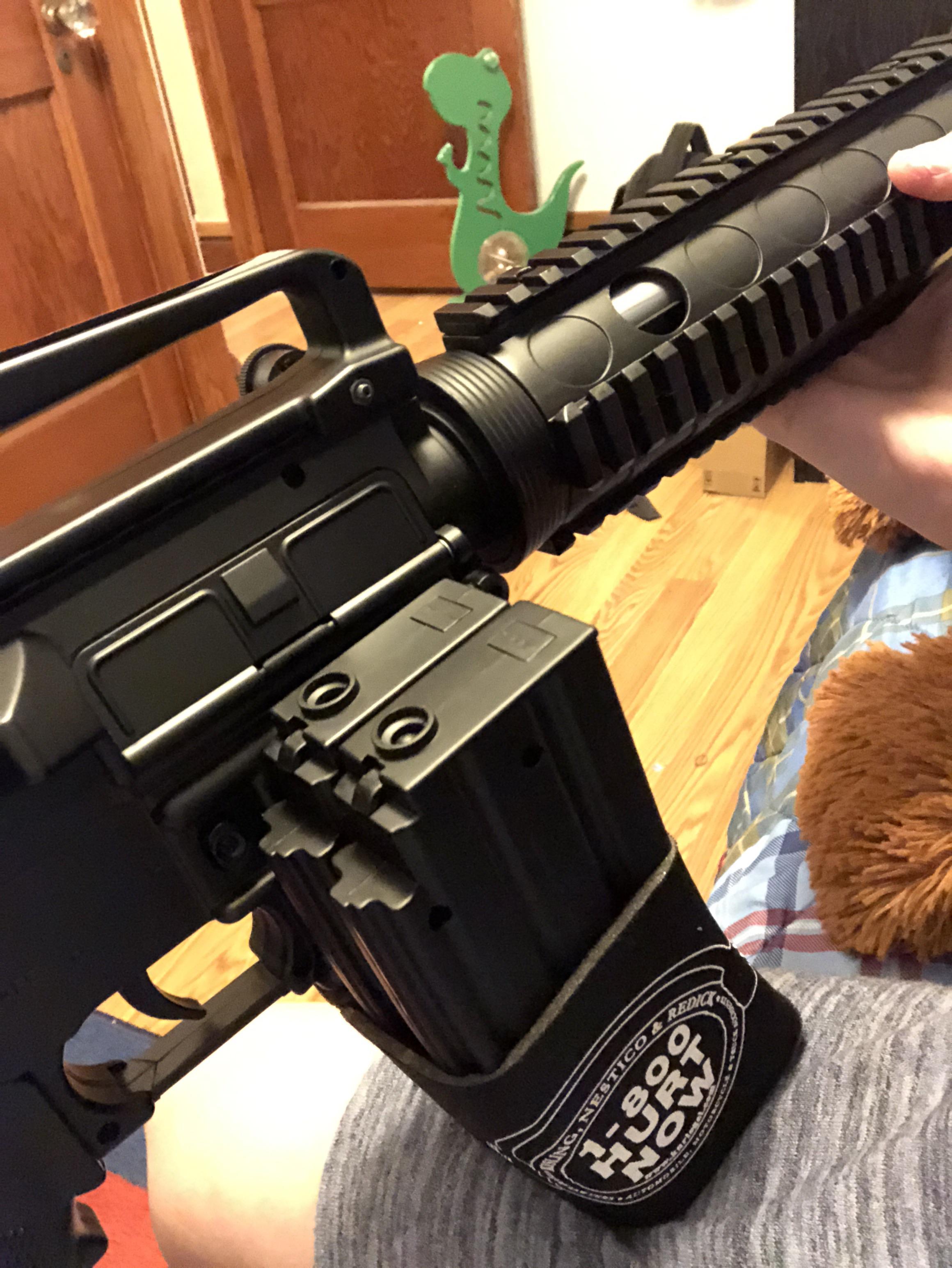 Improvised mag holder r/airsoft