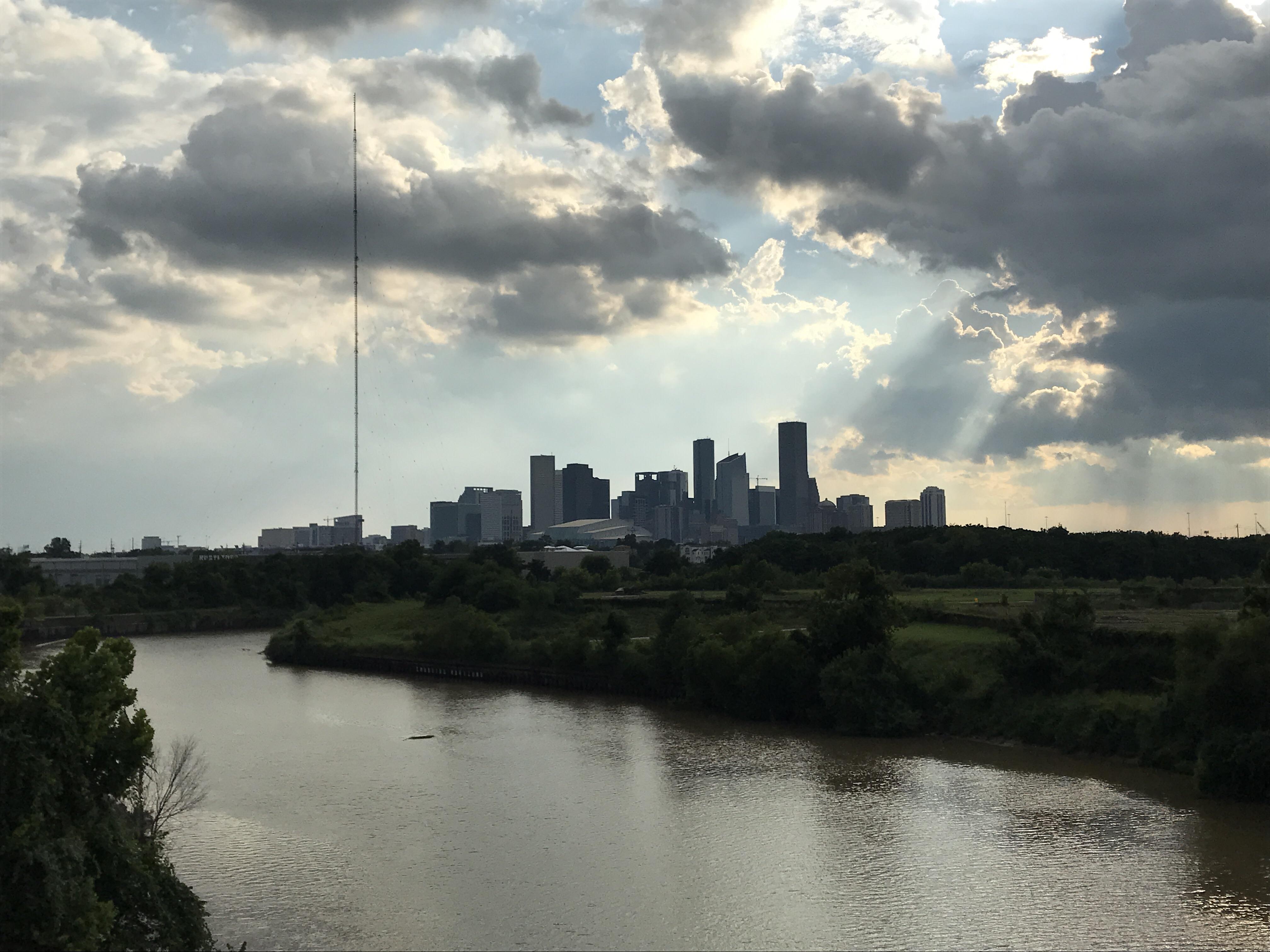 Some nice views over here in the East End r/houston