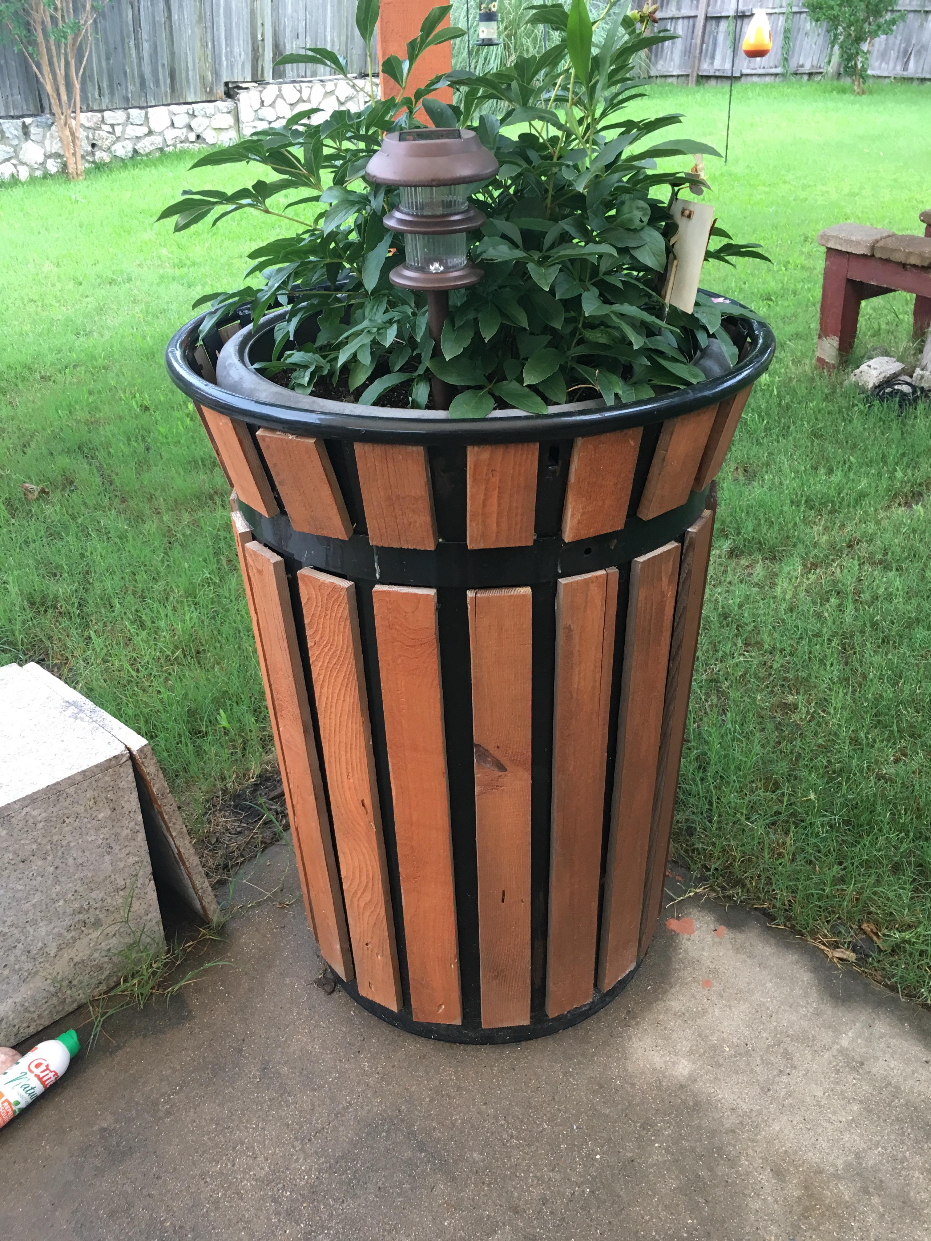 Trash receptacles. Cedar r/woodworking