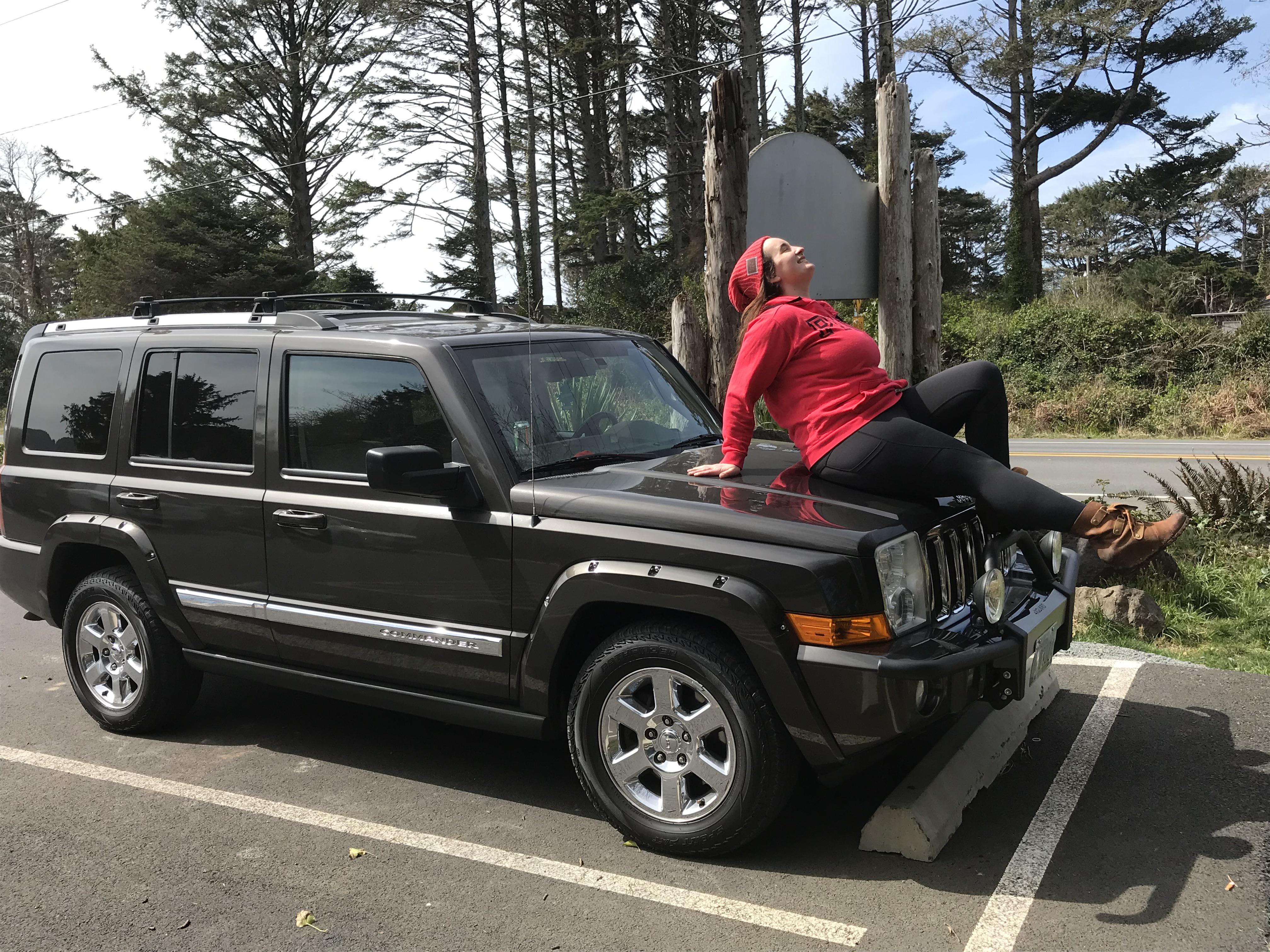 Jeep Commander 5.7 HEMI! My husband and I bought this beauty -for me