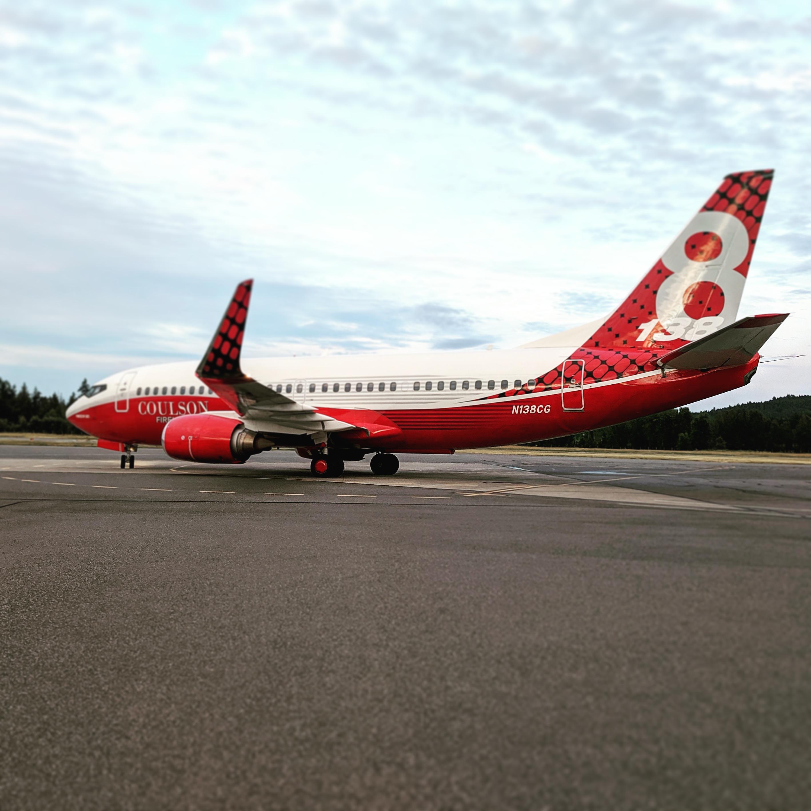 Maiden voyage of Coulson Air 737 Water Bomber. r/aviation