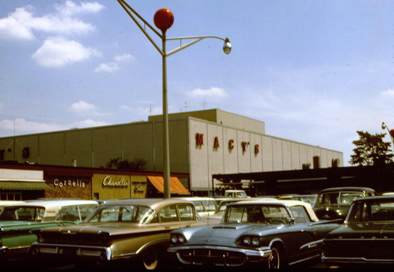 Roosevelt Field Shopping Center, 1965 r/longisland
