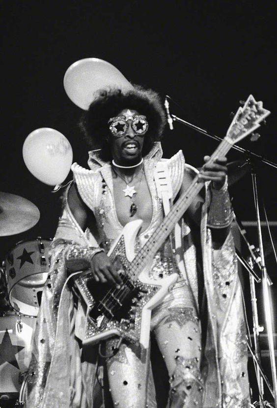 Bootsy Collins Playing with Parliament, 1970s r/OldSchoolCool