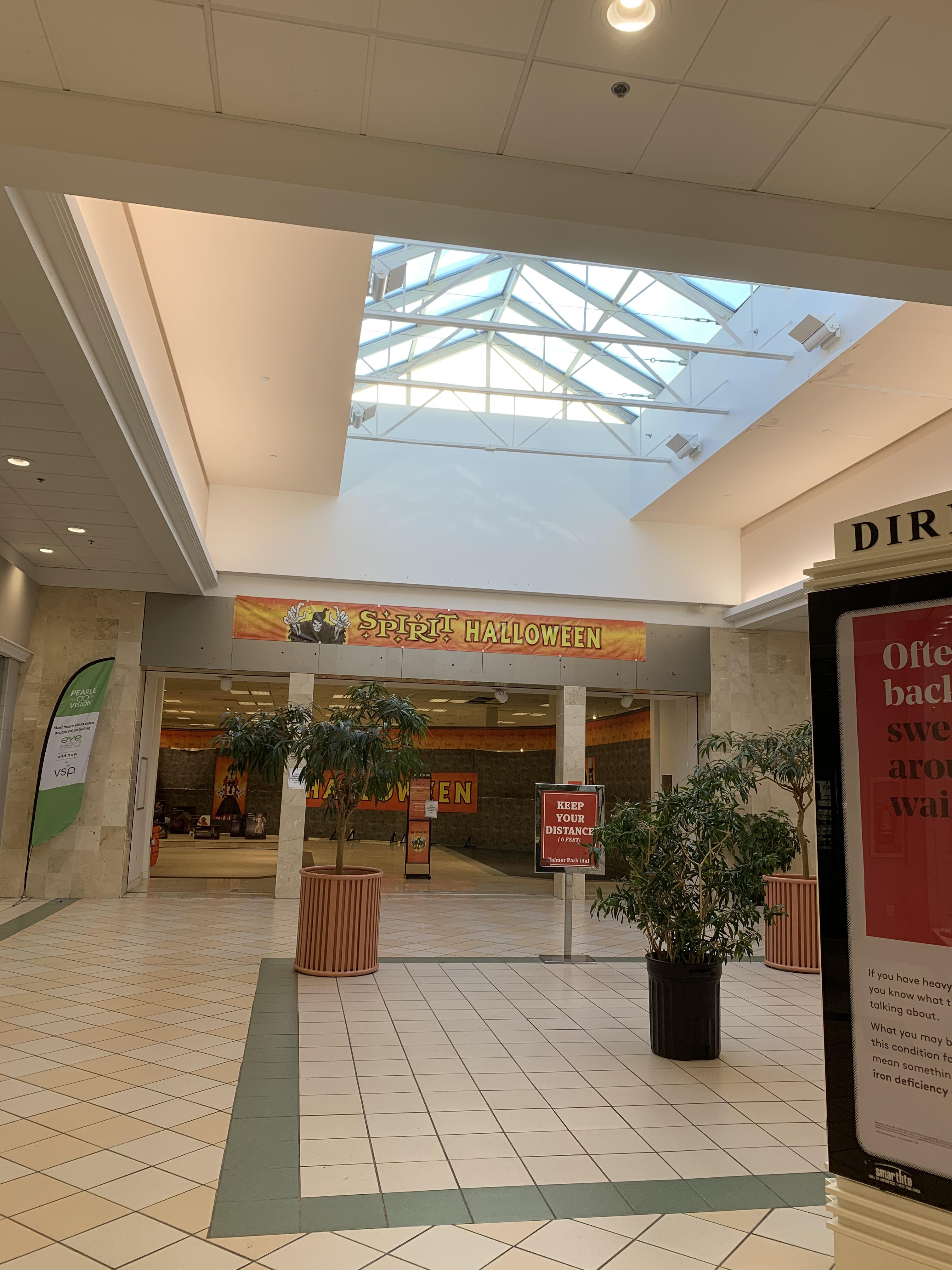 The Halloween store setup at Palmer Mall (Easton). r/Pennsylvania