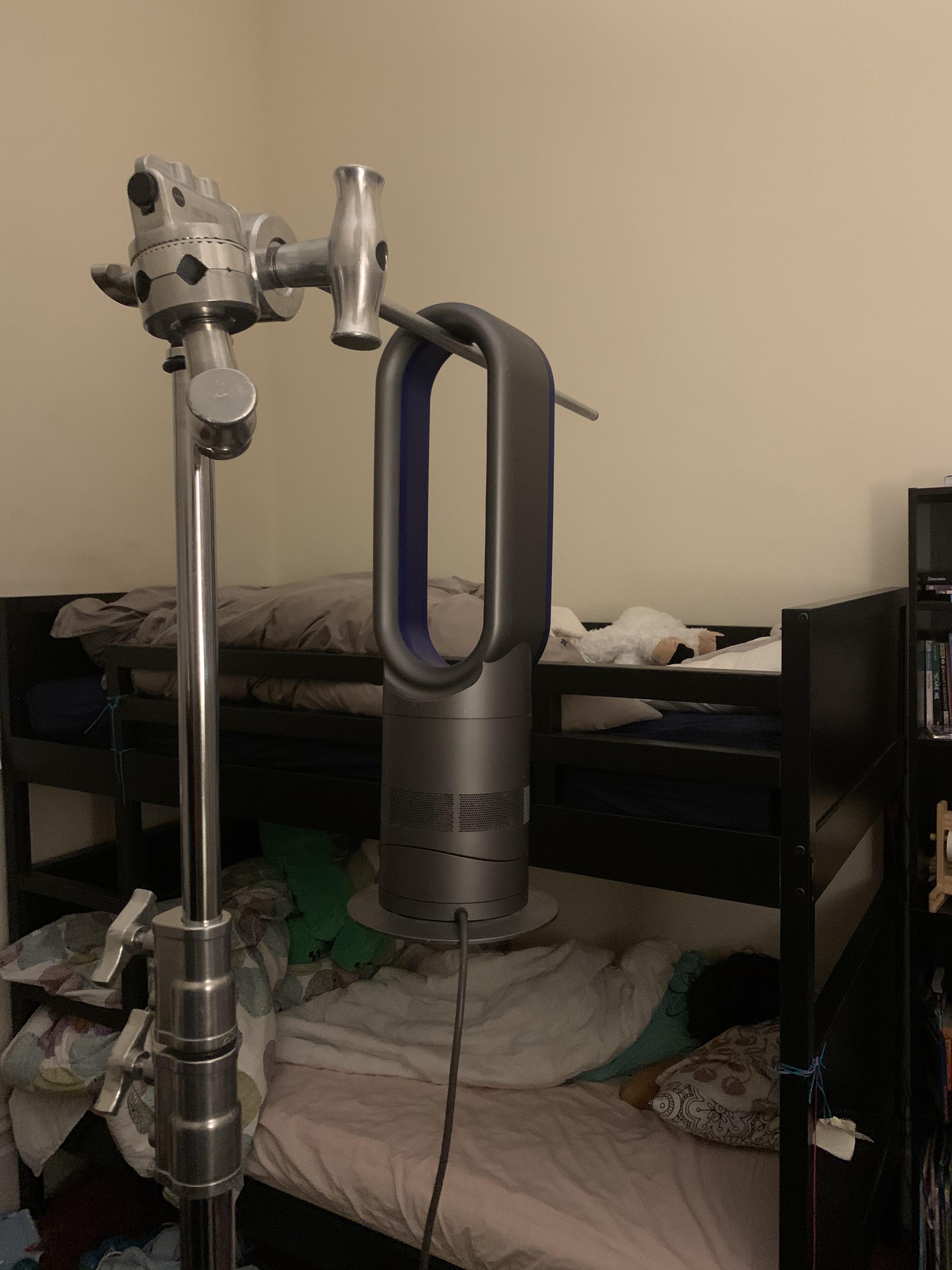 The cstand dyson fan! r/Filmmakers