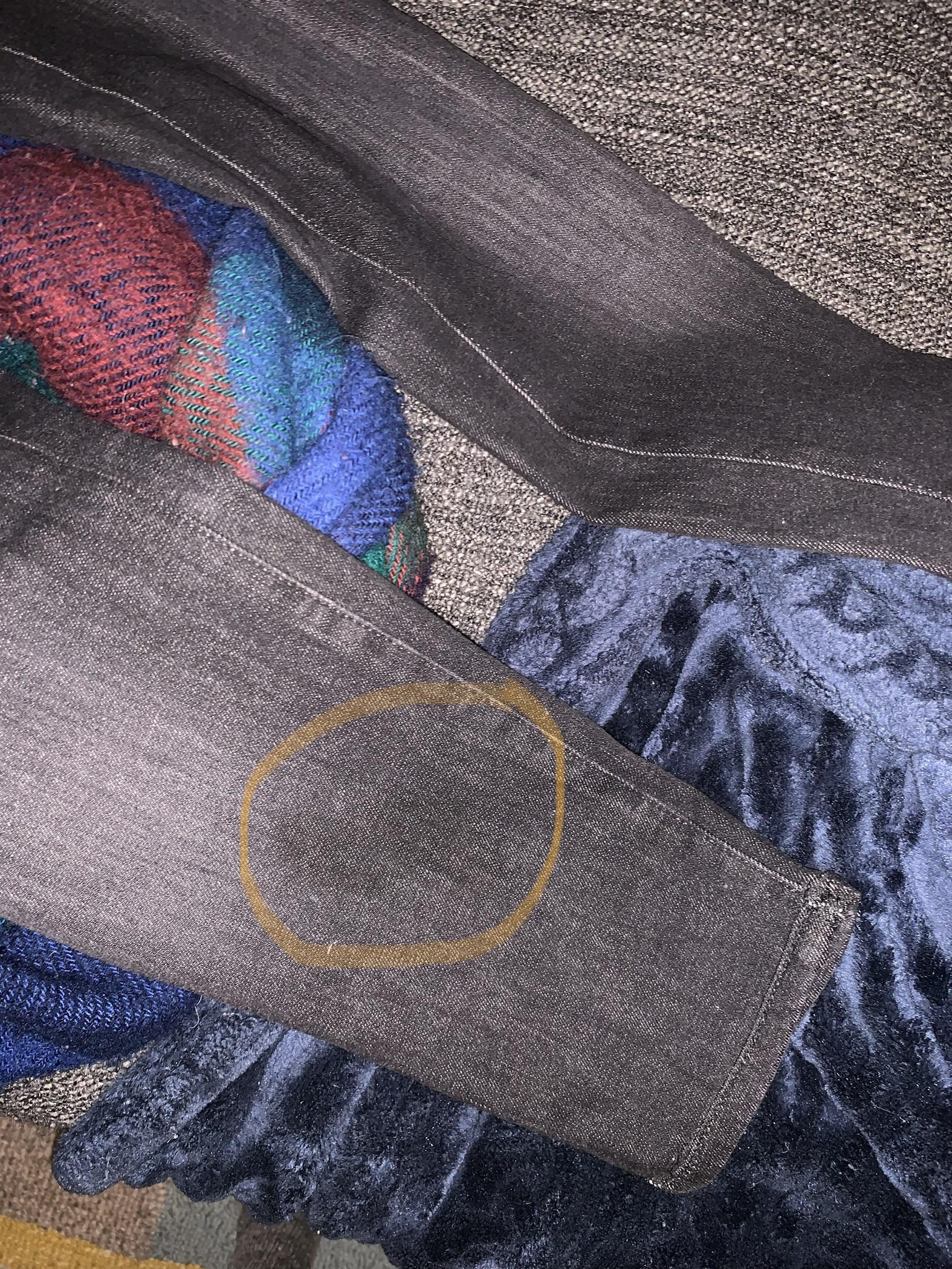 How to remove spilled cocktail stain from jeans? r/CleaningTips