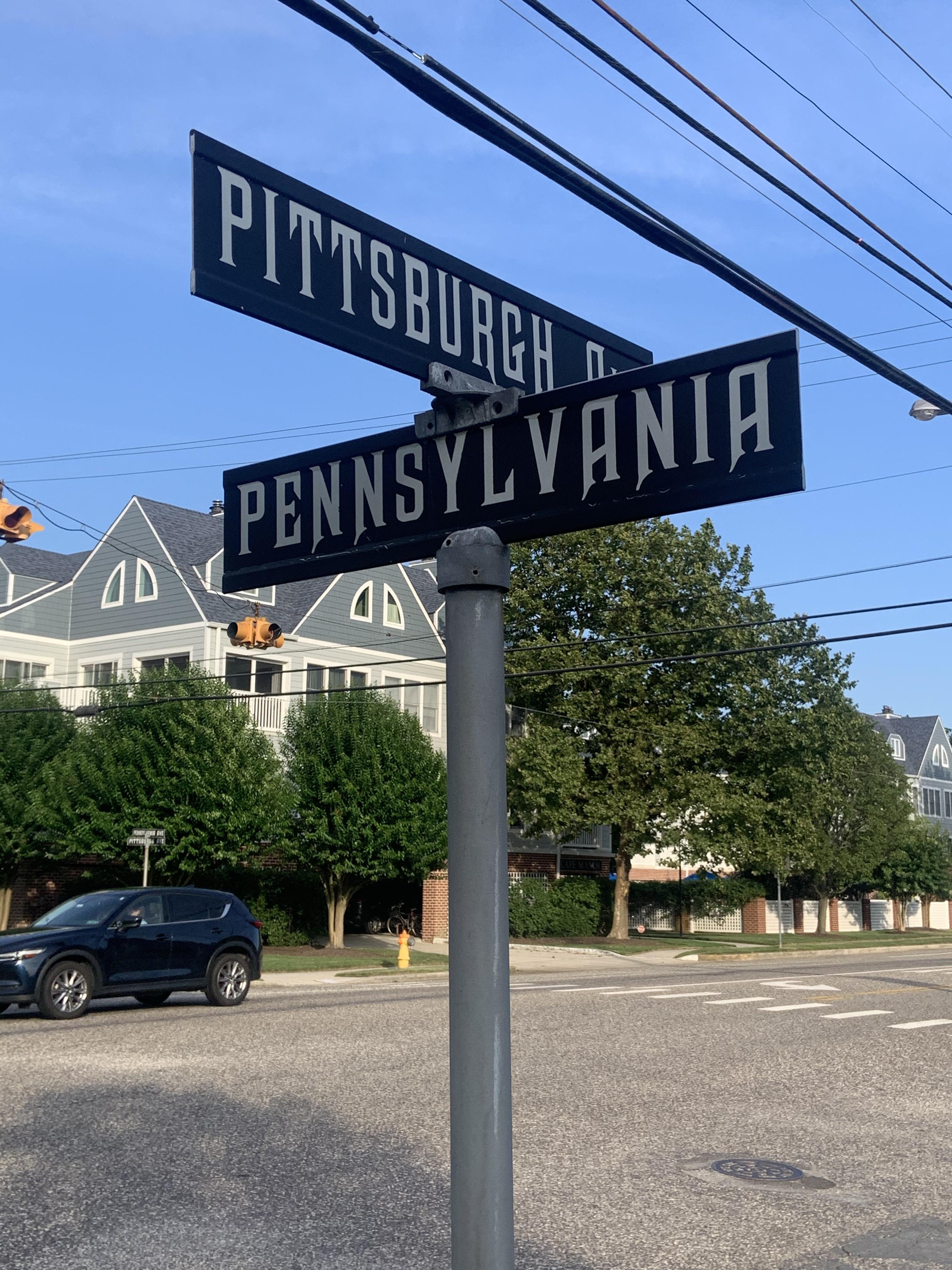 An intersection in Cape May, NJ r/pittsburgh