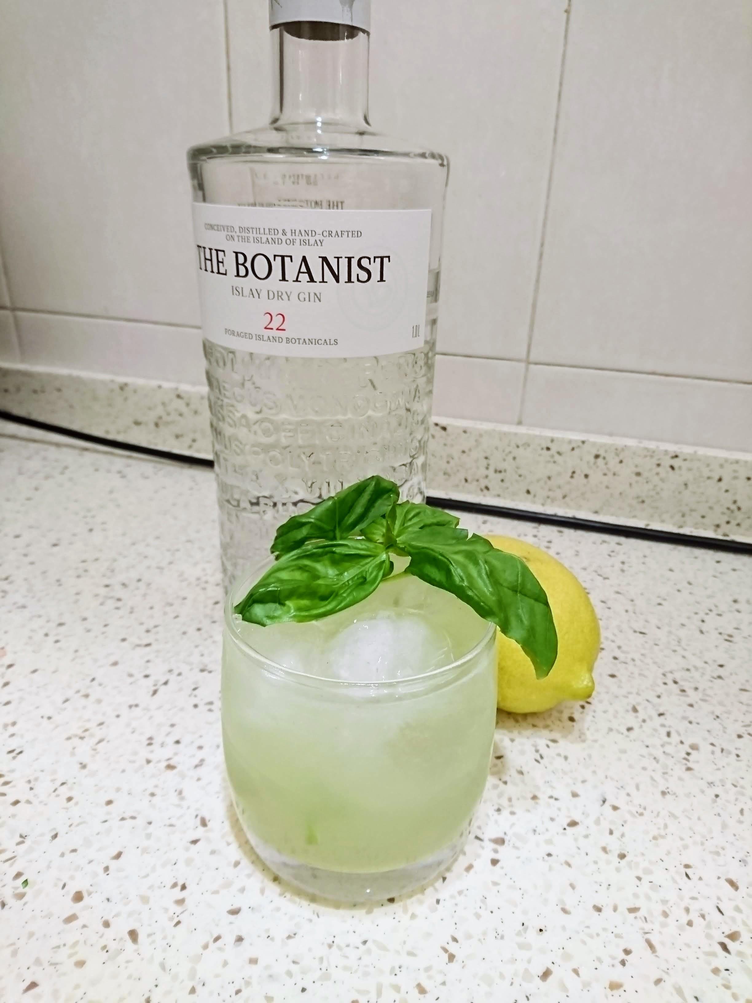 Another one for the hot weather Gin Basil Smash r/cocktails