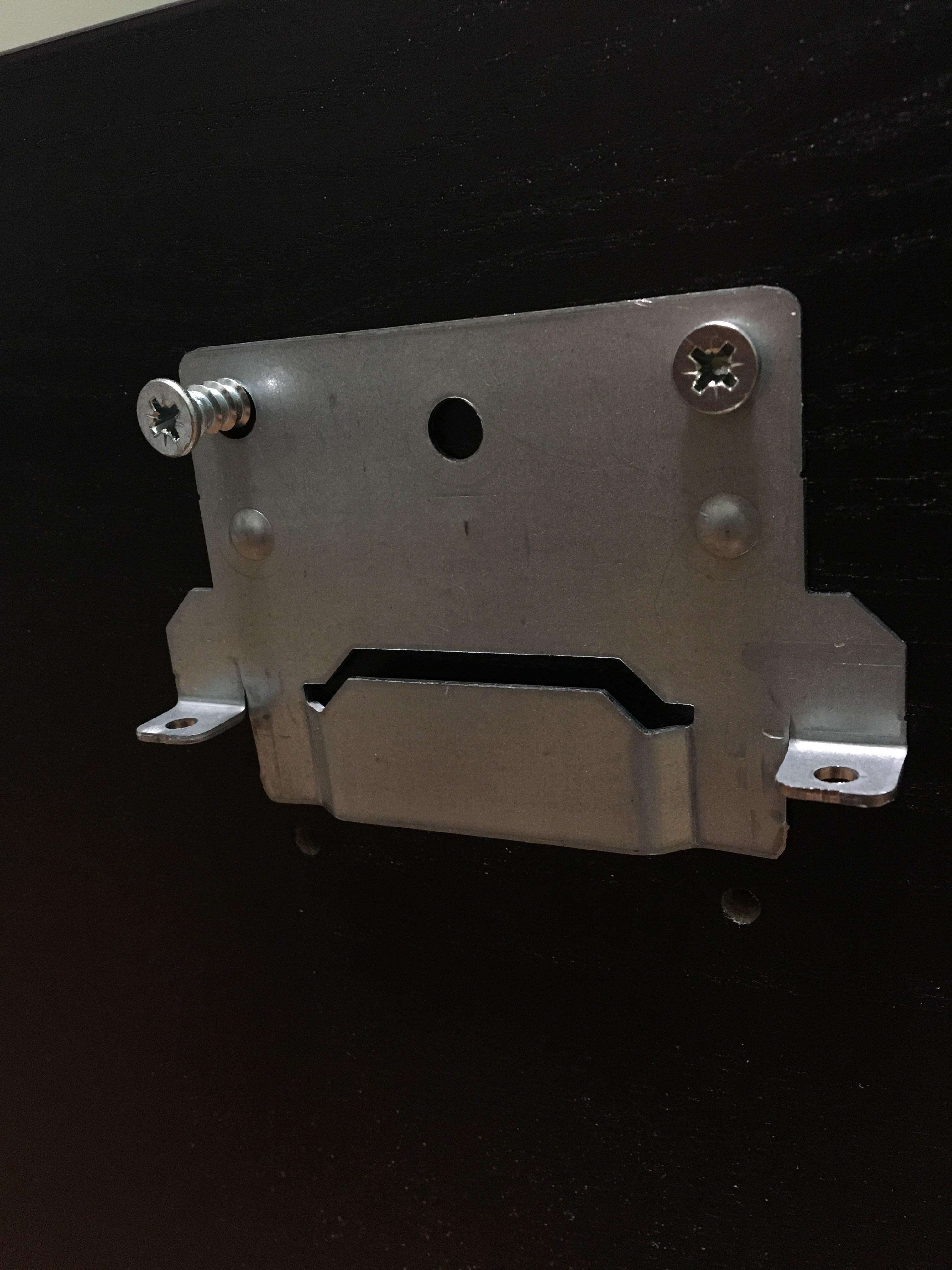 The face these screws for an IKEA bed make... r/mildlyinteresting