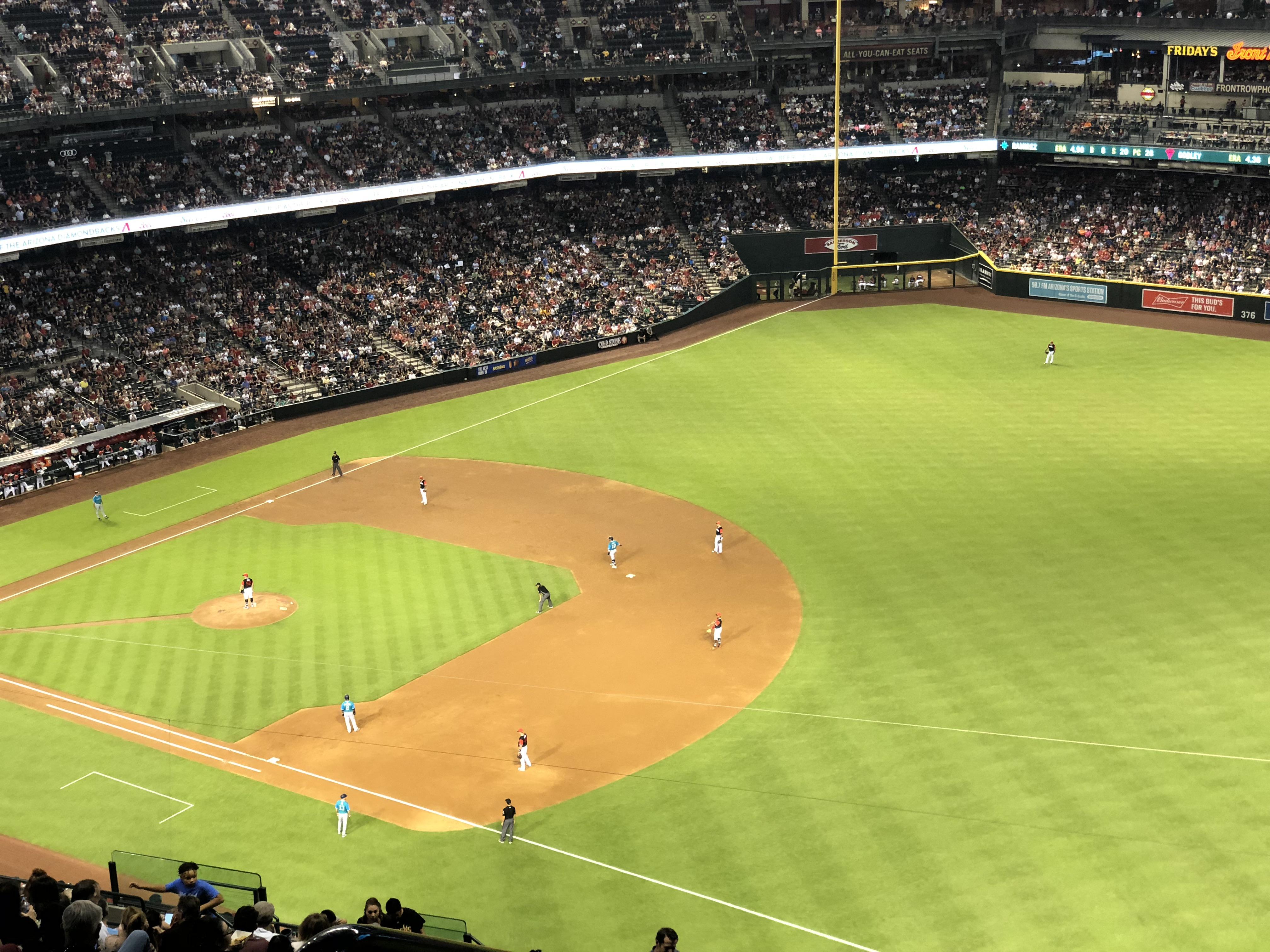 dbacks game tonight. Anyone here? arizona