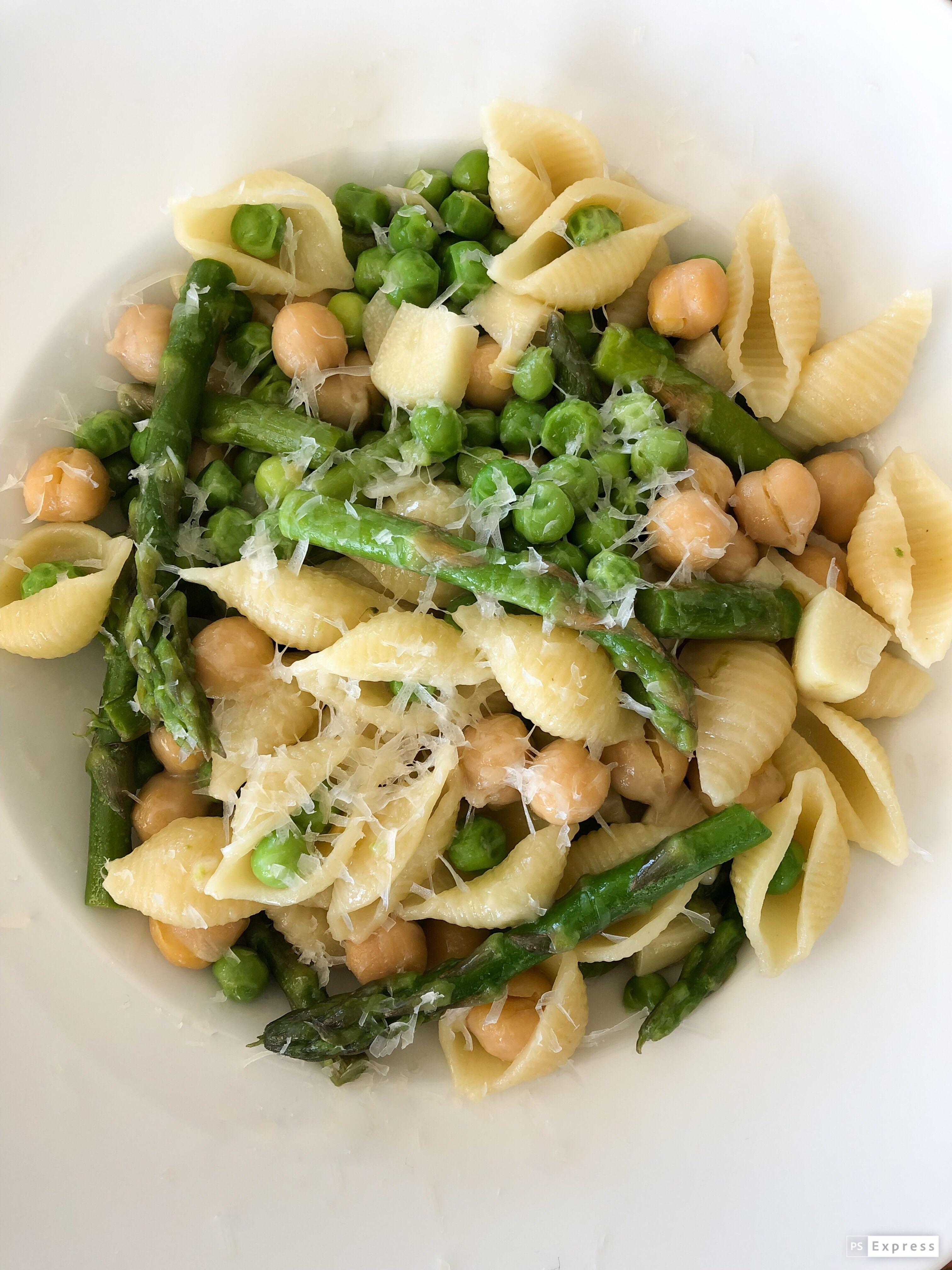 Spring pasta primavera with asparagus, peas, chick pecans, garlic, and Parmesan r/HealthyFood