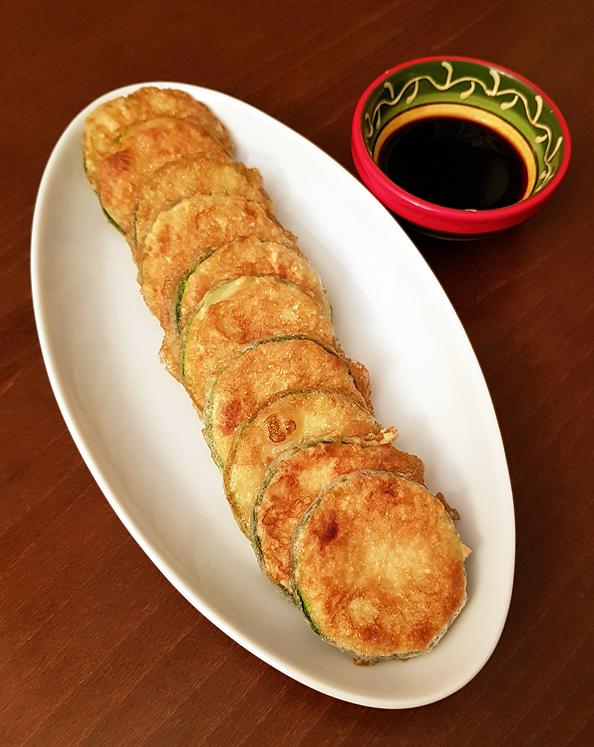 Hobak Jeon (Pan Fried Zucchini Slices) r/vegetarian