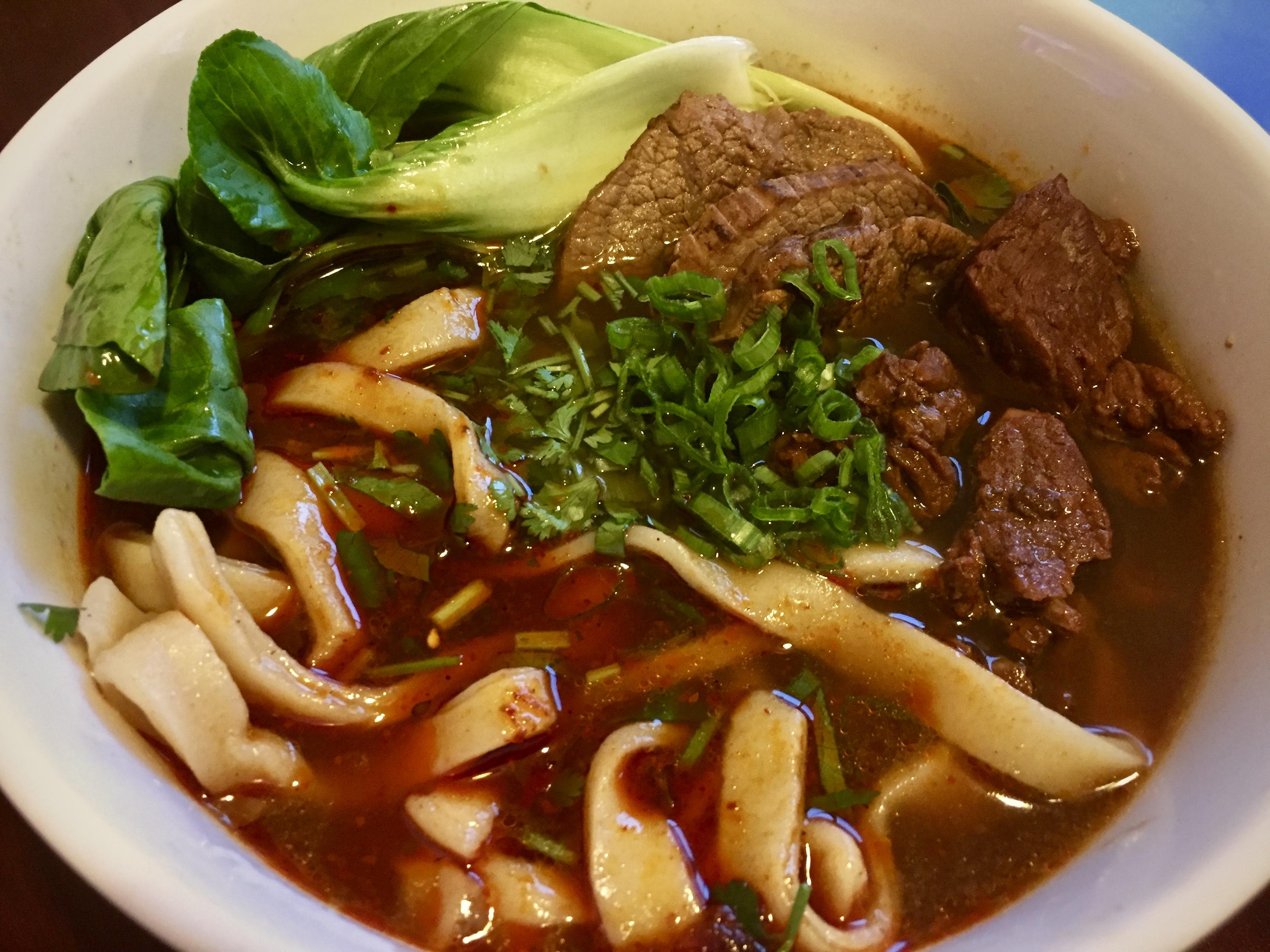 [Homemade] Taiwanese beef noodle soup r/food