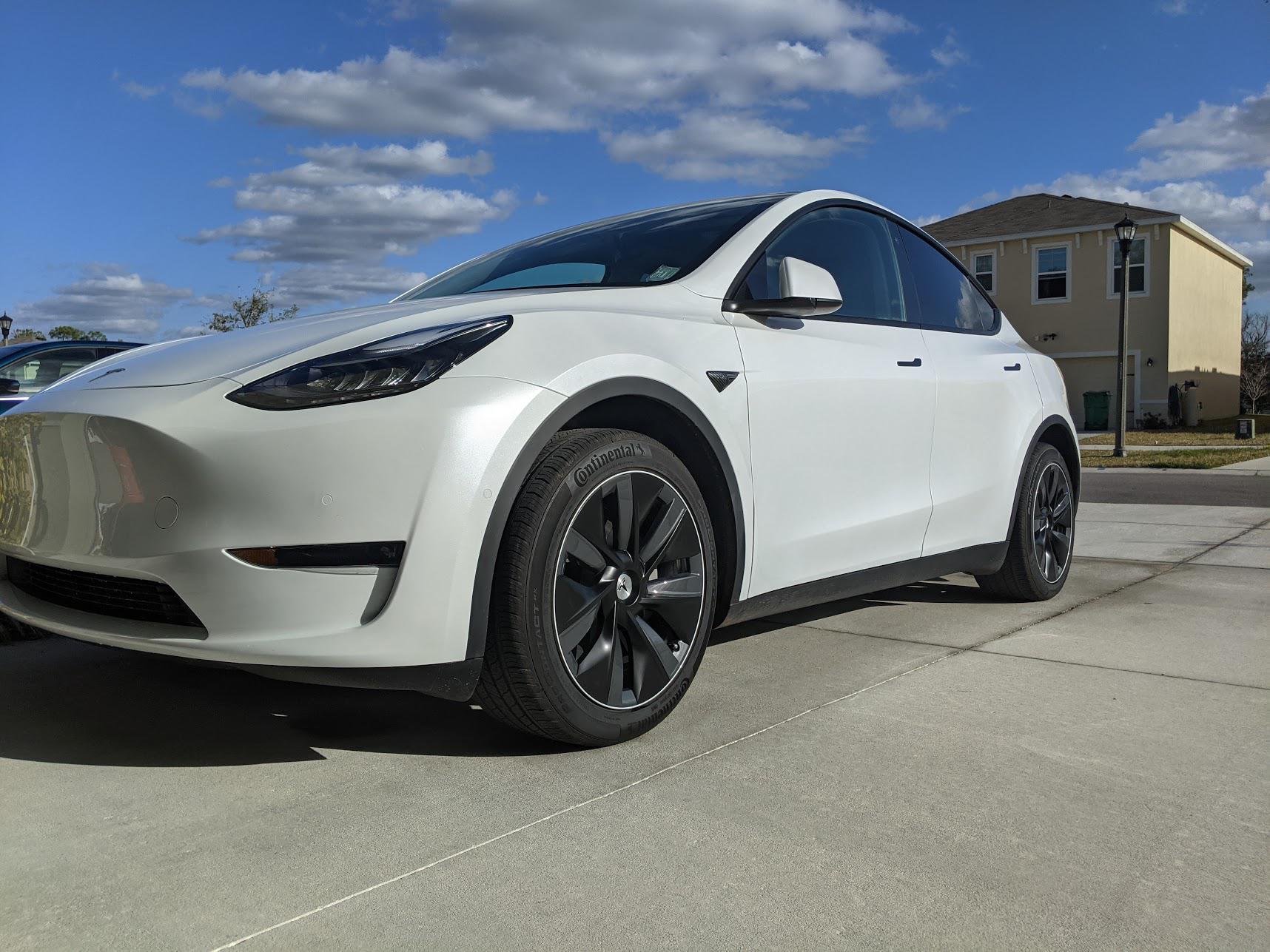 Model Y Gemini Wheels, Wrapped in Satin Black r/TeslaModelY