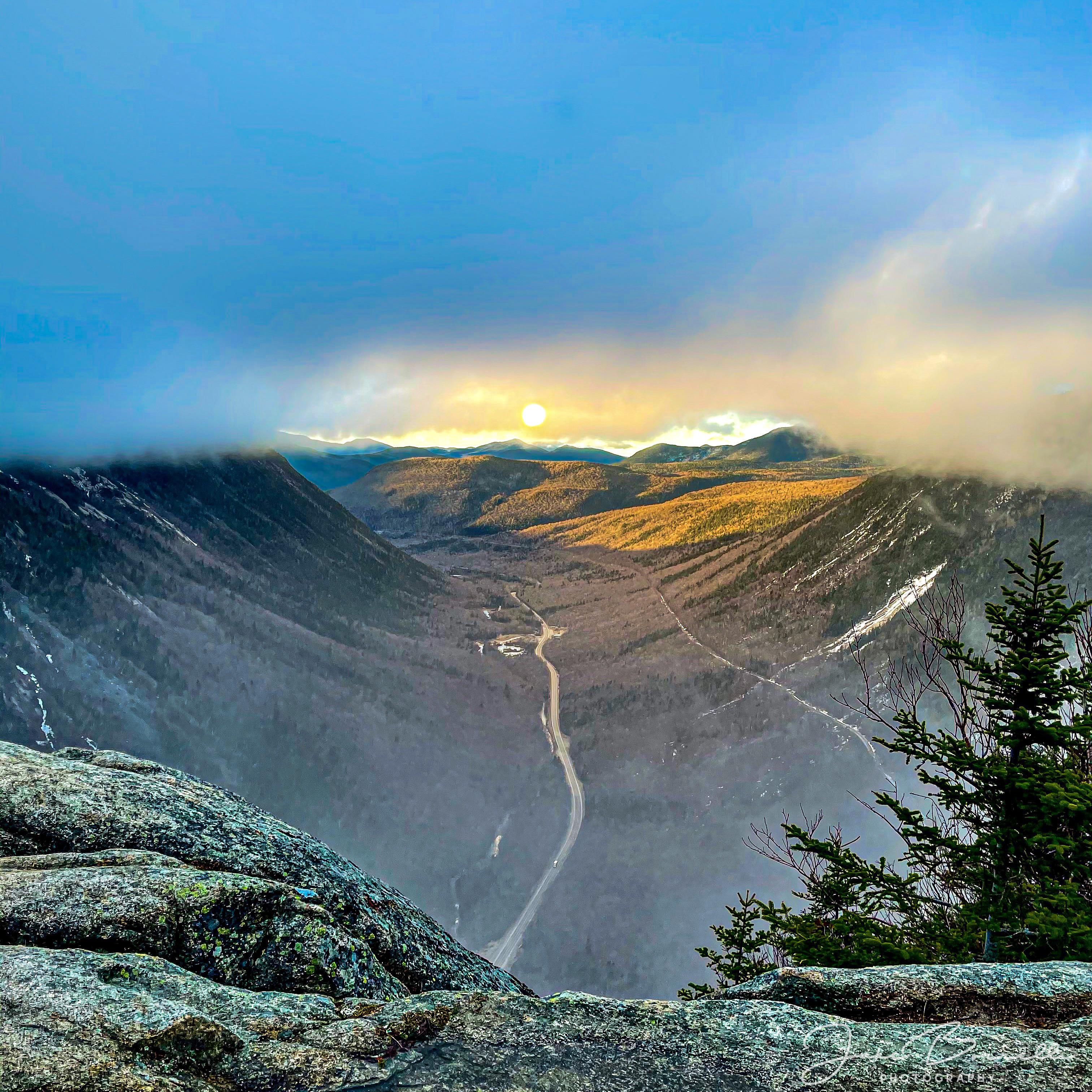Cloudy sunrise from Mt. Willard. Crawford Notch The White Mountains