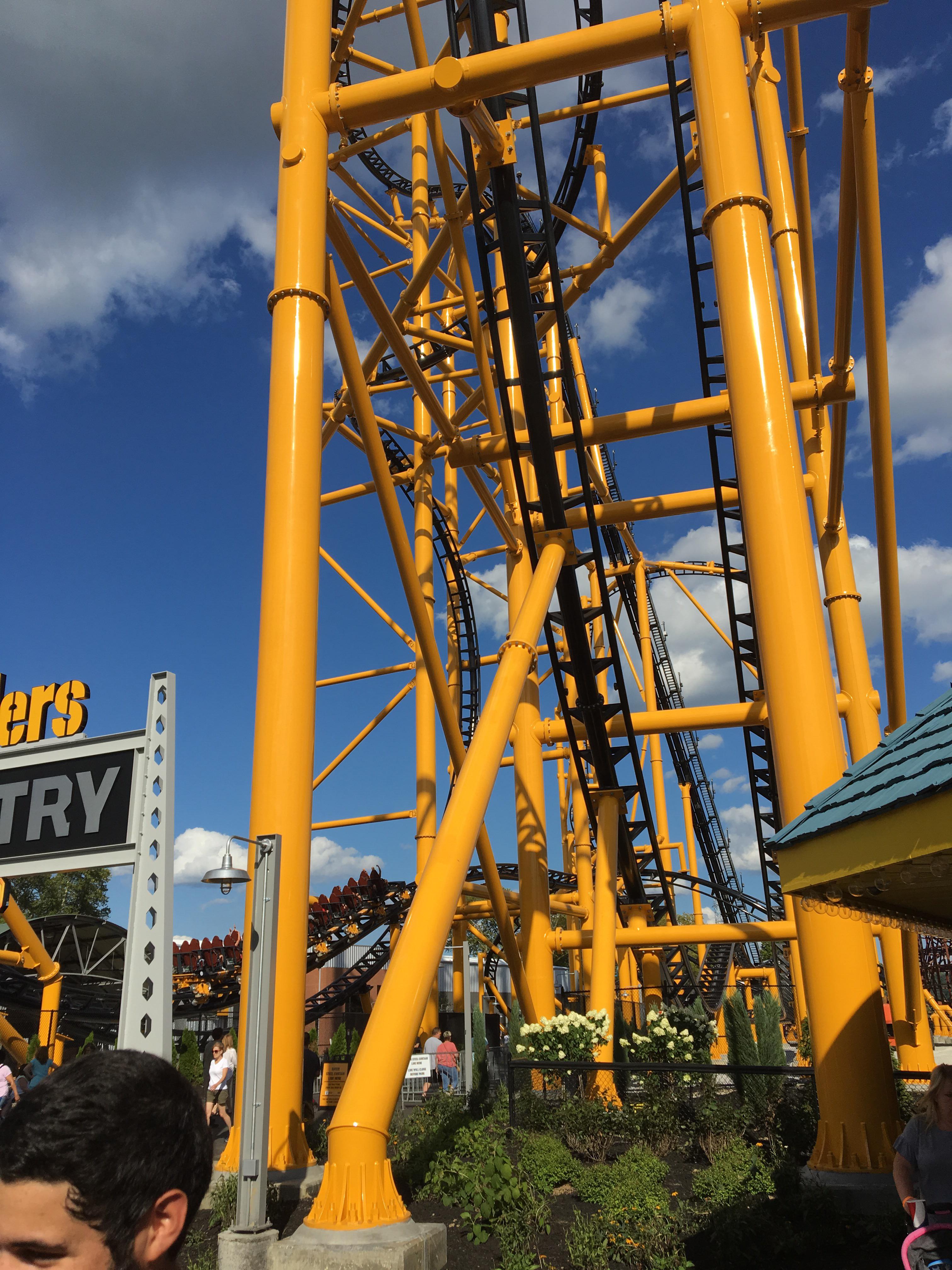 So glad I live in Pittsburgh! (Steel curtain at kennywood) r