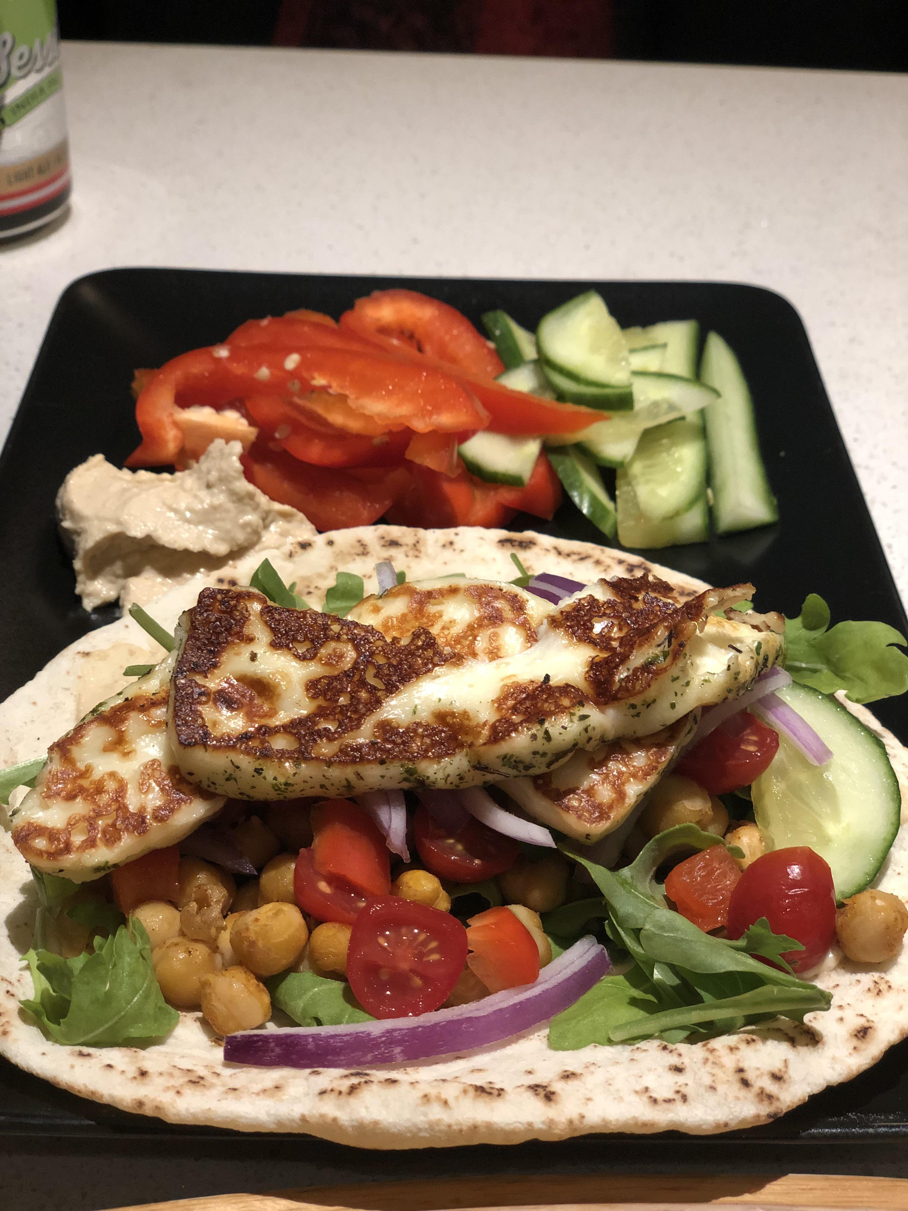 Halloumi + Chickpea Pita wraps, 450 cal for the whole plate! r