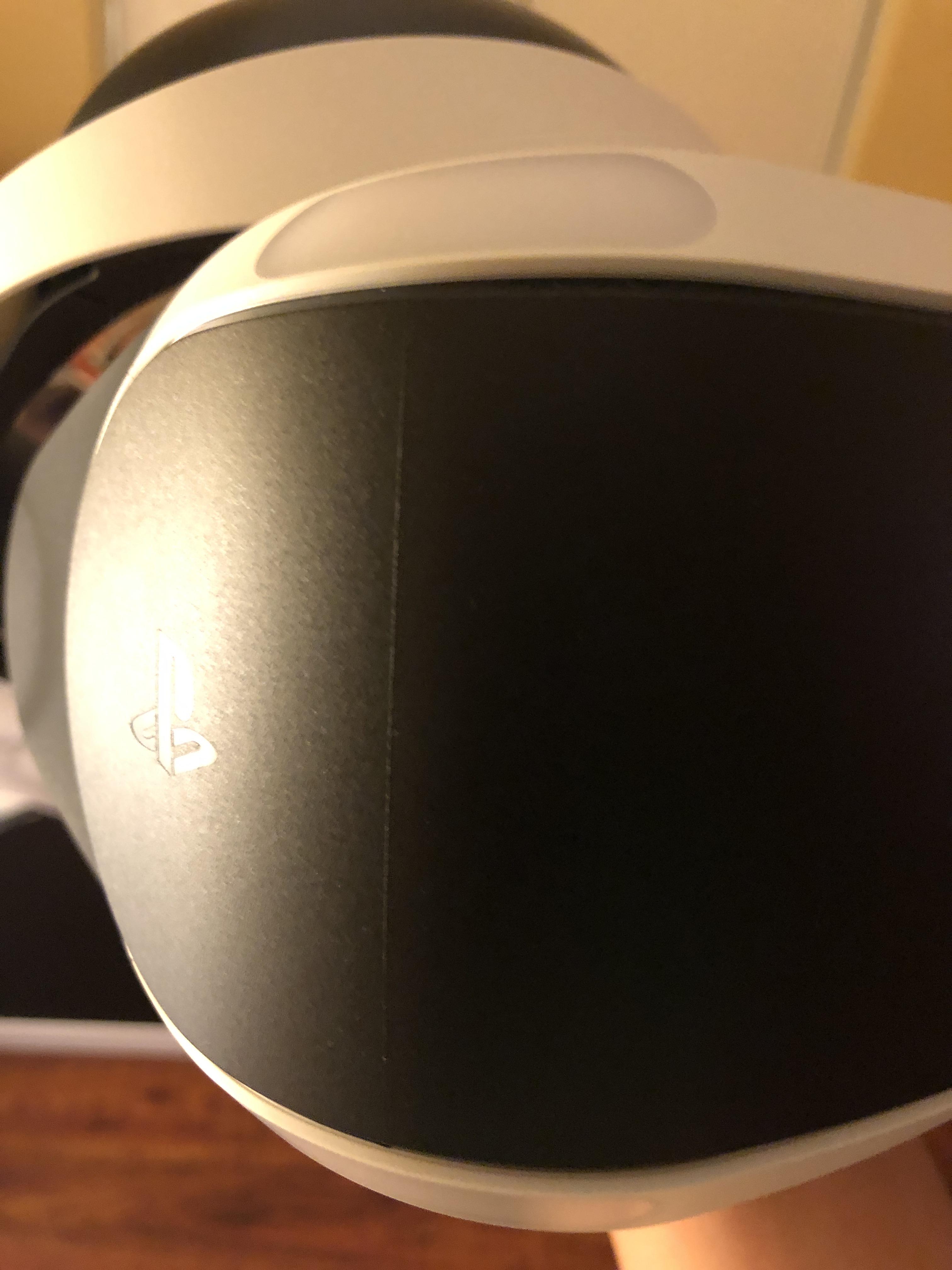 Does psvr come with this line on both sides r/PSVR