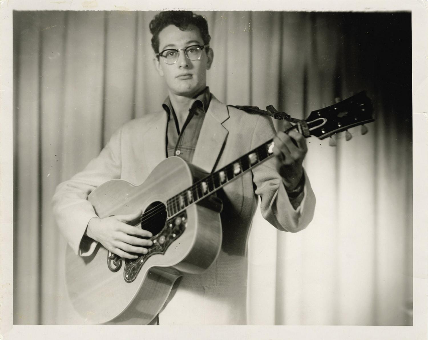 Buddy Holly r/OldSchoolCoolMusic