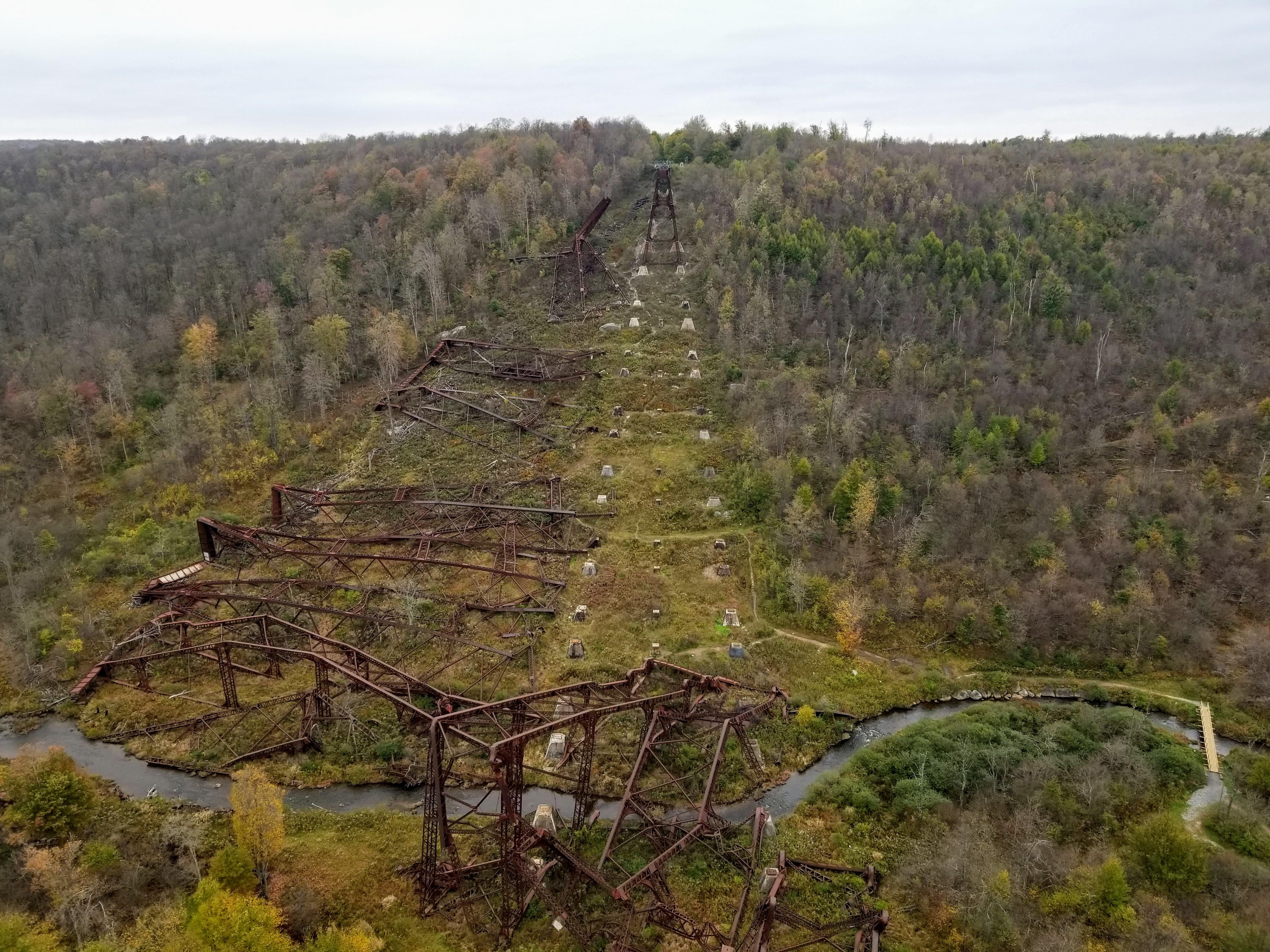 Kinzua Bridge Mount Jewett, Pa [OC][4032 × 3024] r/AbandonedPorn