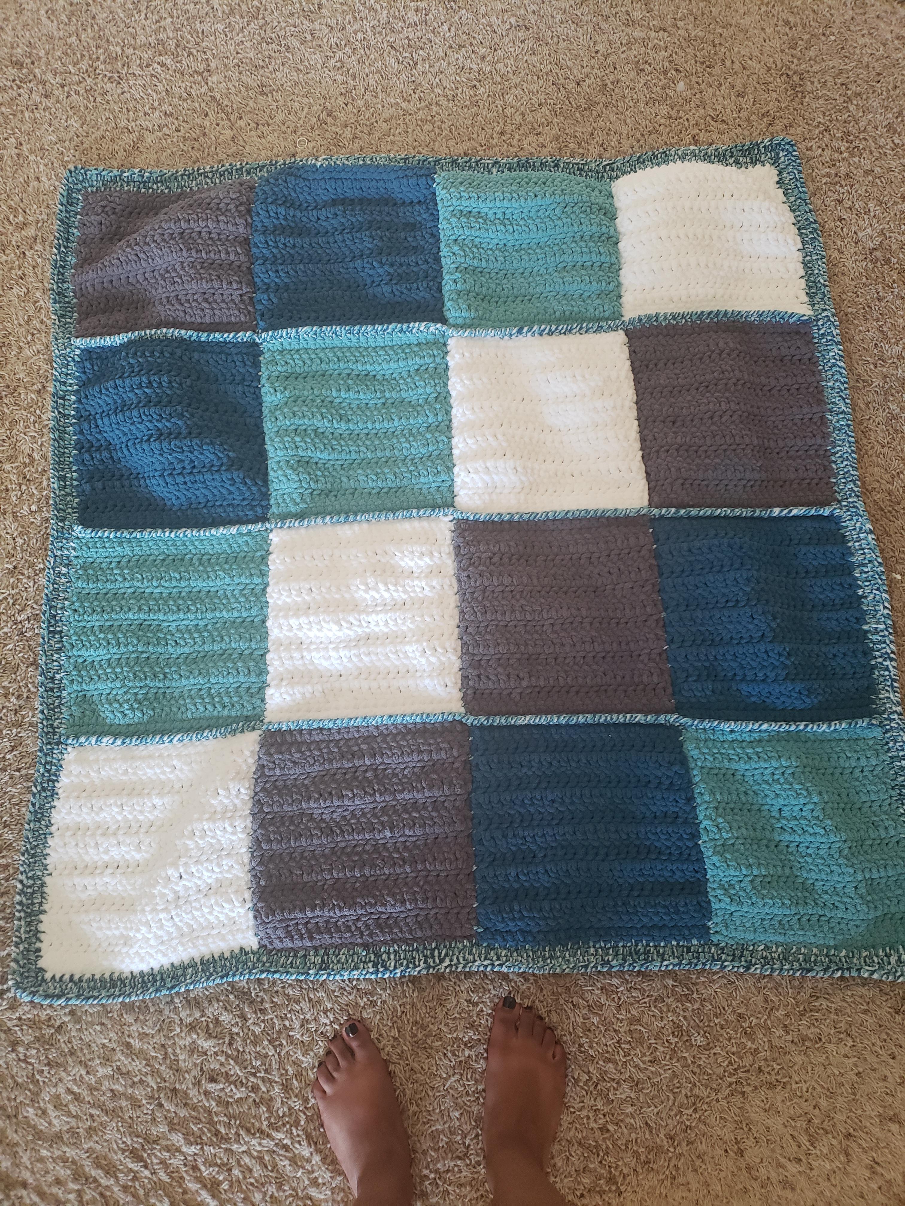 I made another double crochet square blanket r/crochet