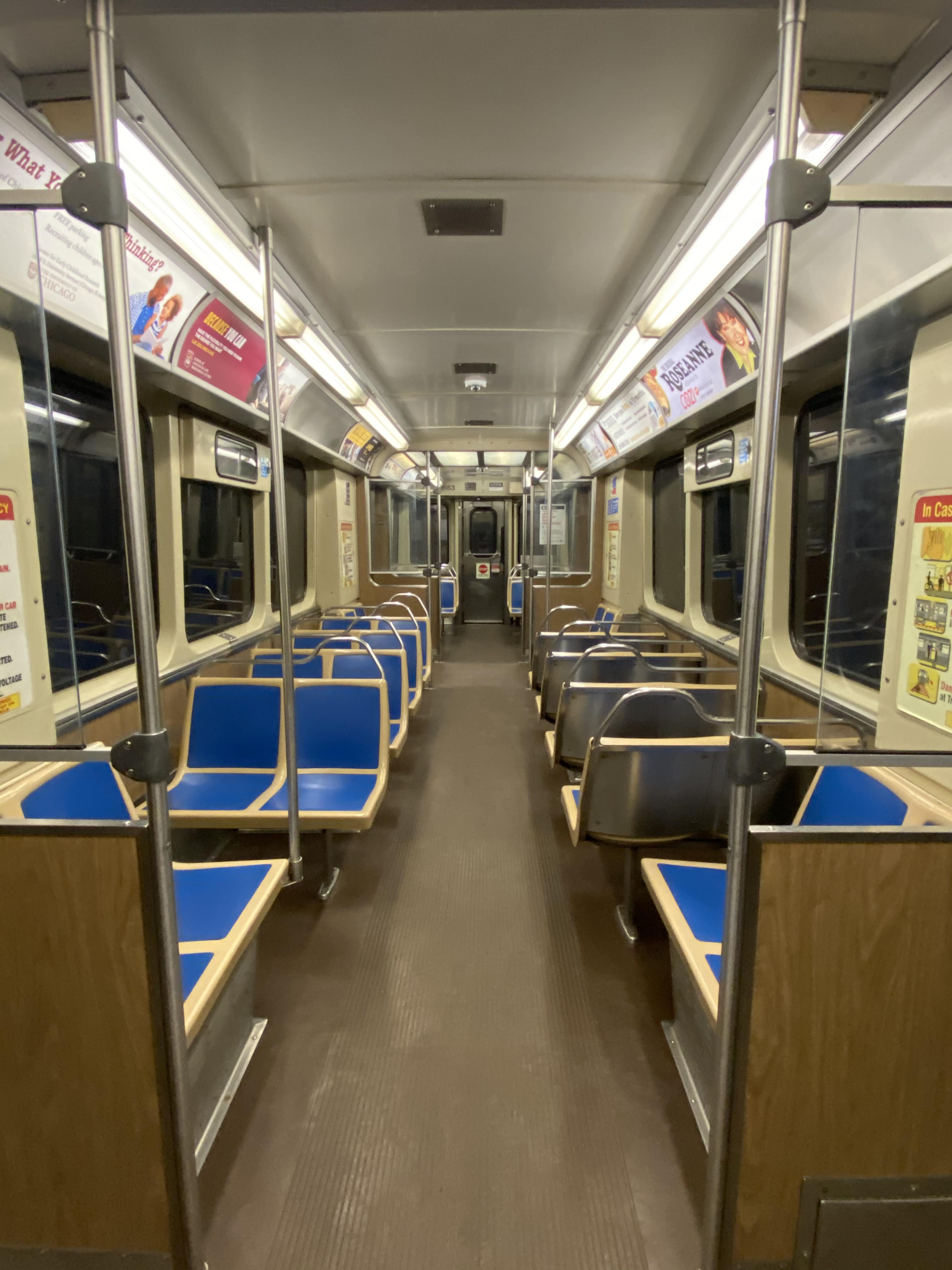 Chicago blue line through all downtown stops at 830am this morning r