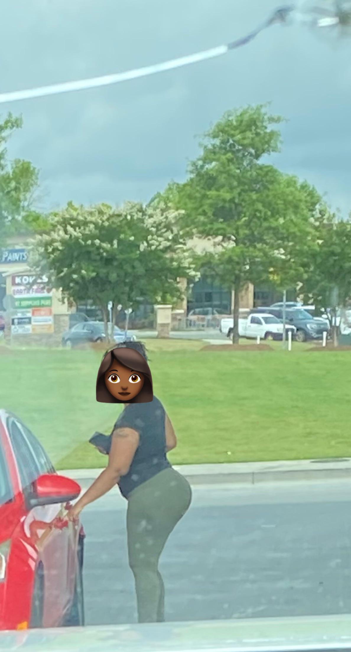 Gas station phat ass booty : ebonyhomemade