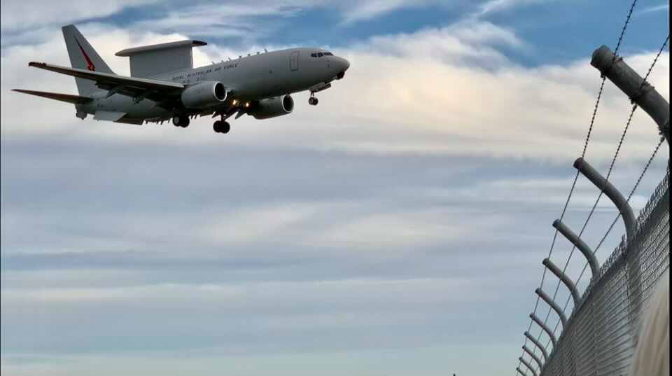 A Wedgetail landing at Williamtown Air Force Base, Australia r/aviation
