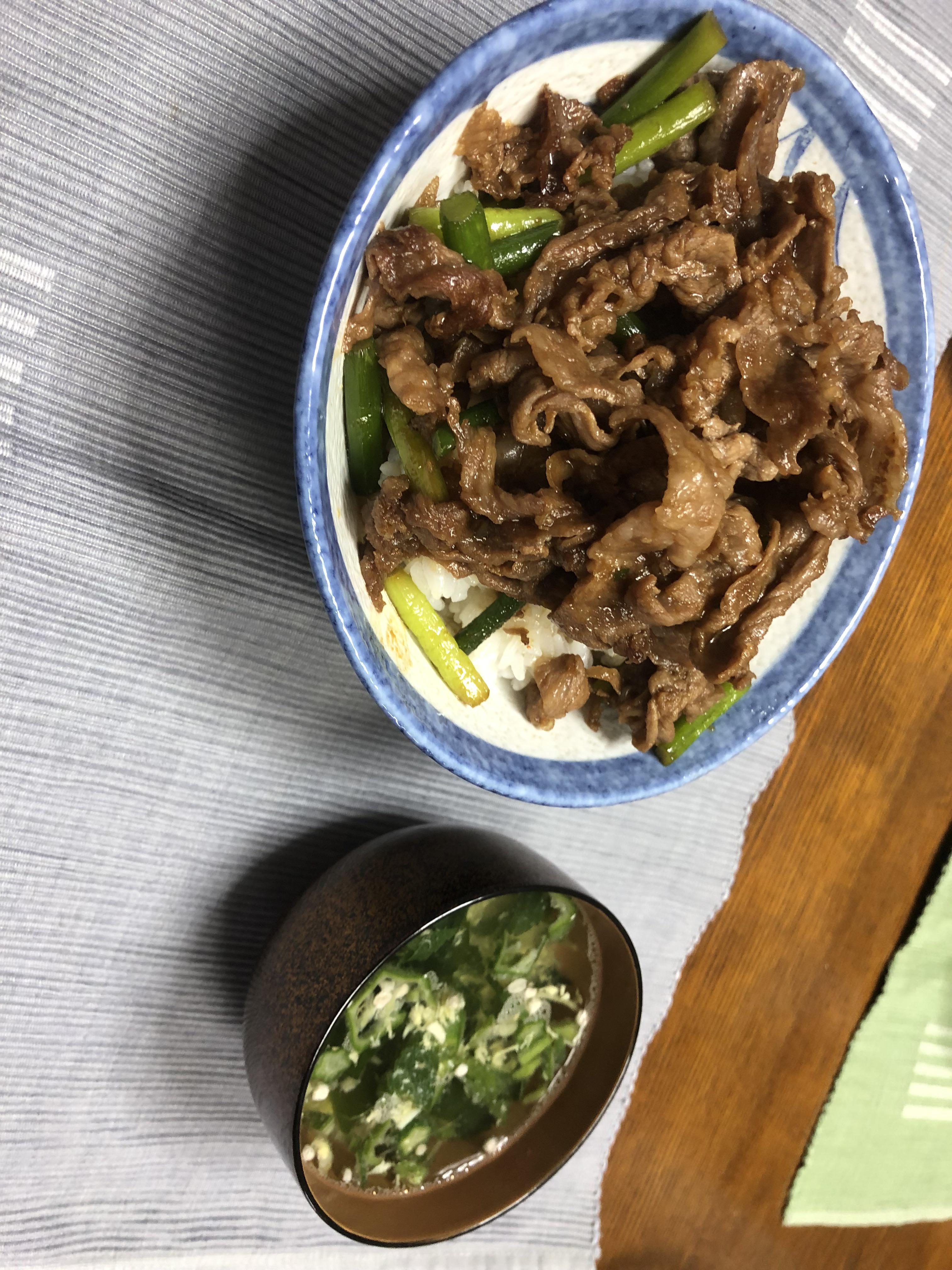 [I Ate] Yakiniku Don with Okra Miso Soup r/food