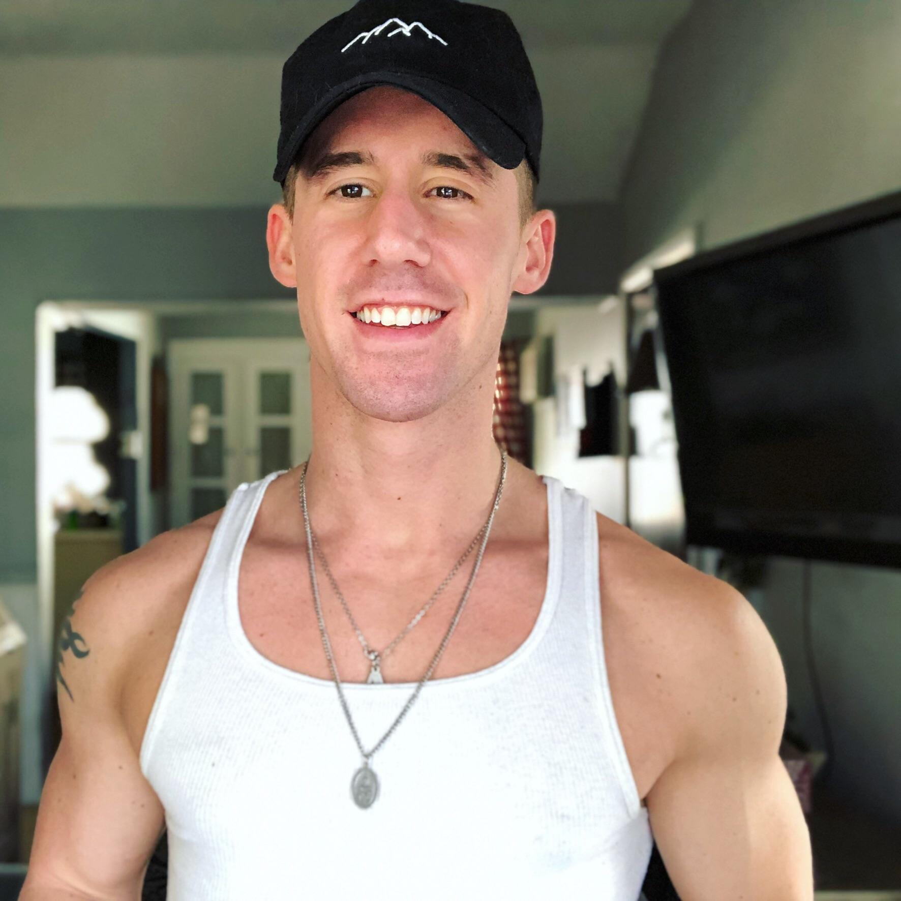 Happy Monday : gaybrosgonemild