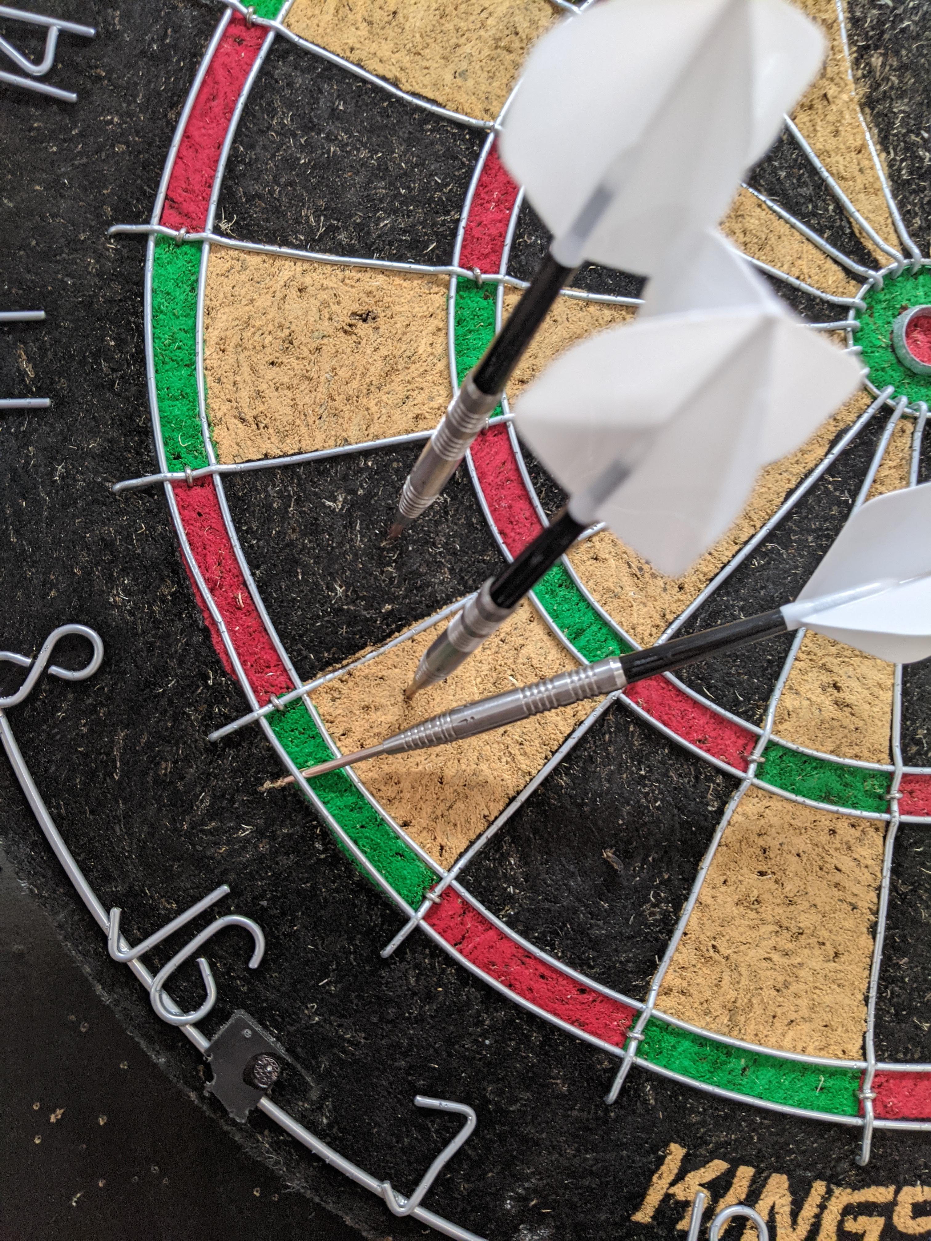 This just happened, would it be considered a double 16? r/Darts