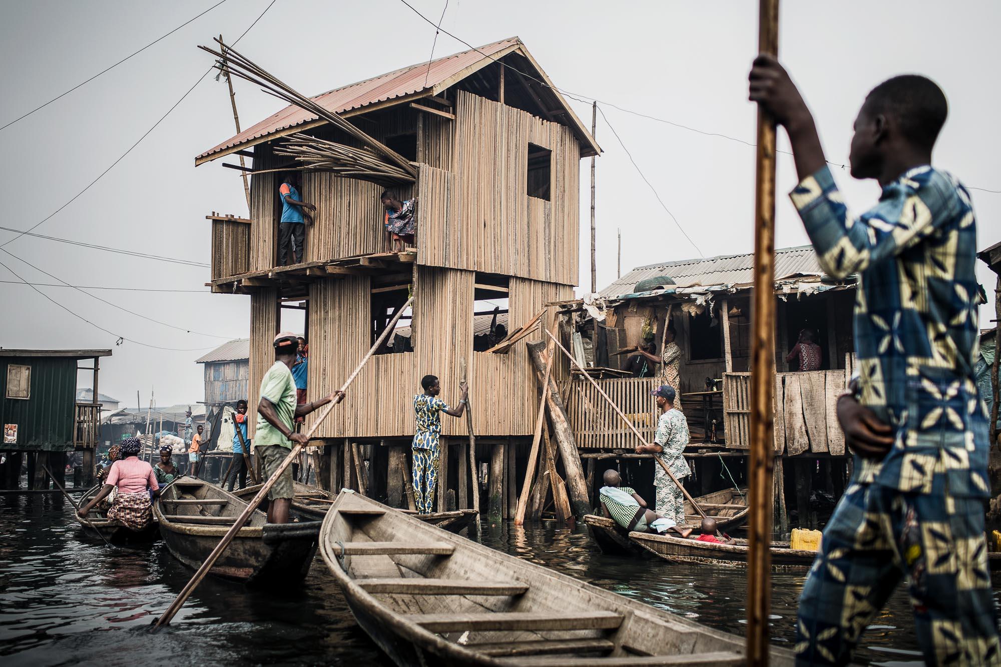 Building a house in Lagos , Nigeria r/UrbanHell