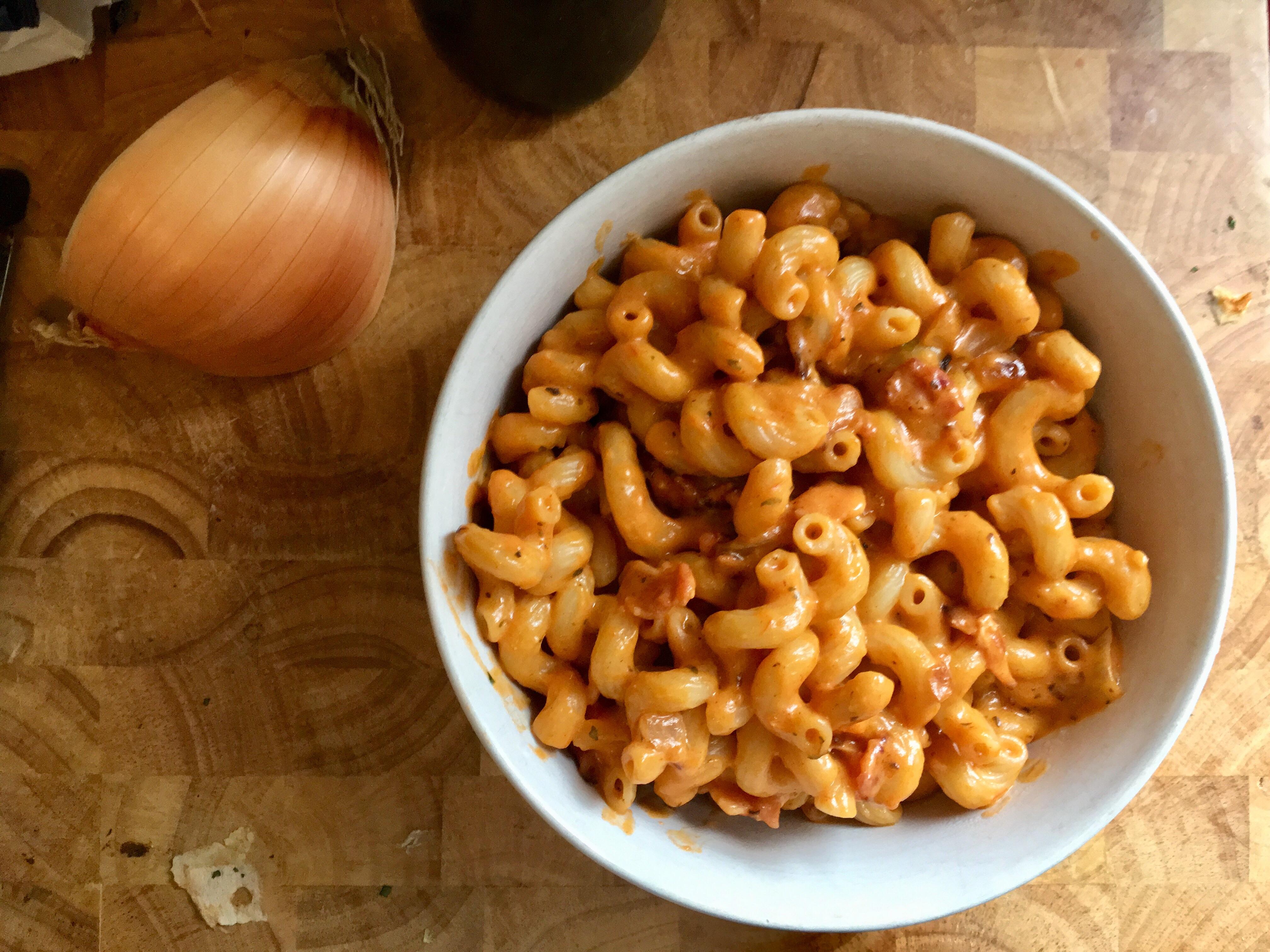 Cavatappi Pasta with rosé sauce, bacon & caramelized onion. r/FoodPorn