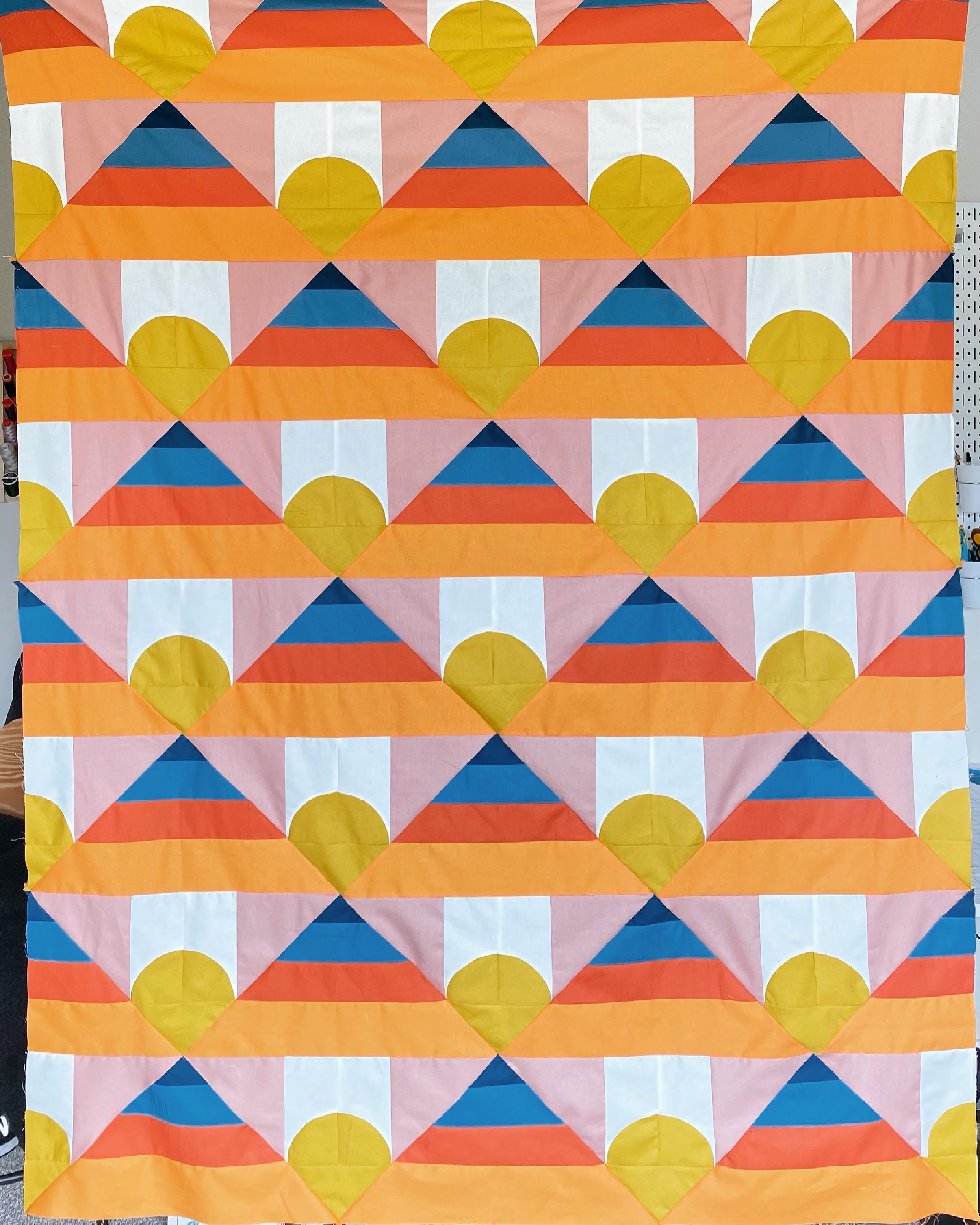 Finished this Mountain Horizon quilt top and really happy with the