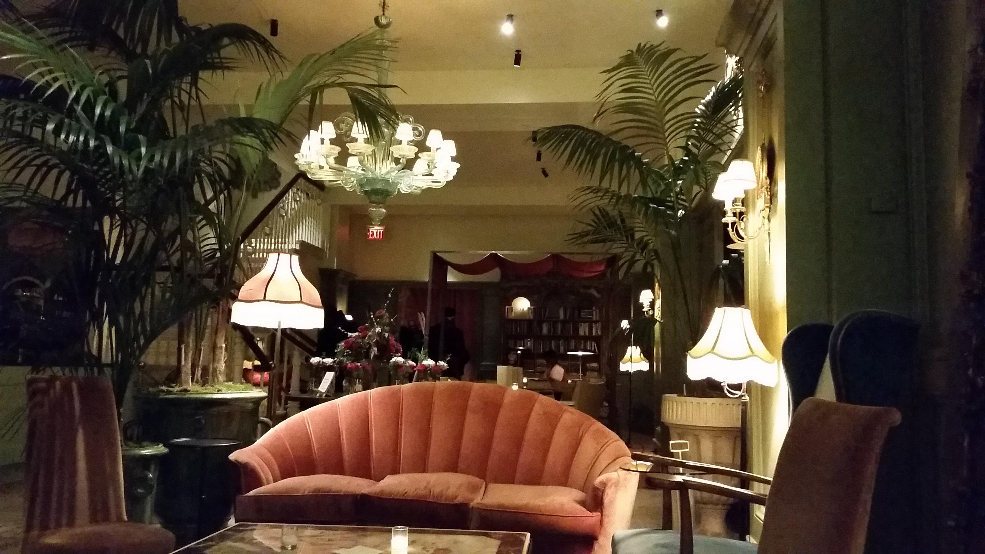 Lobby at Candy Bar, Detroit [3264x1836] [OC] r/RoomPorn