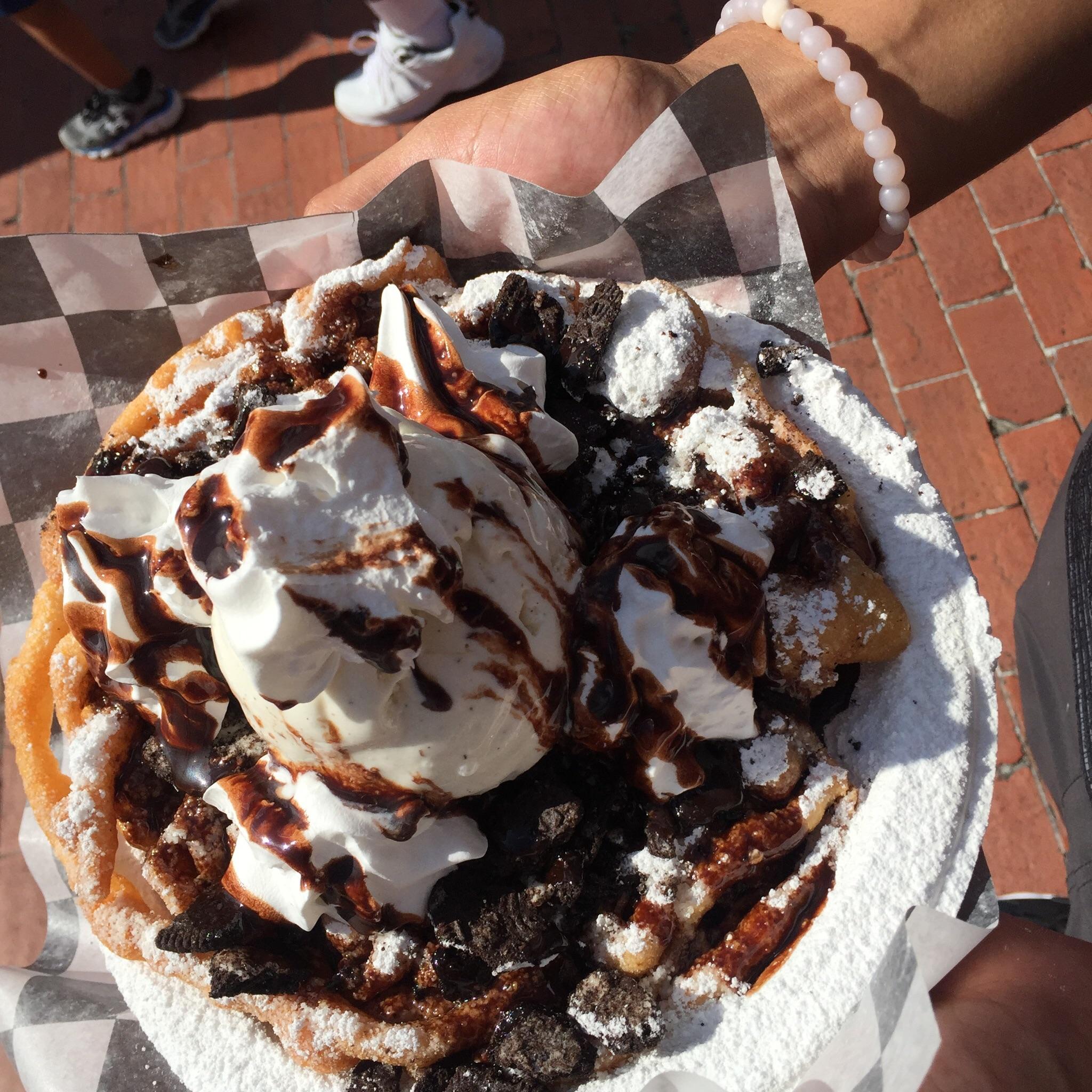 [I ate] an Oreo funnel cake with whipped cream, ice cream and chocolate sauce. r/food