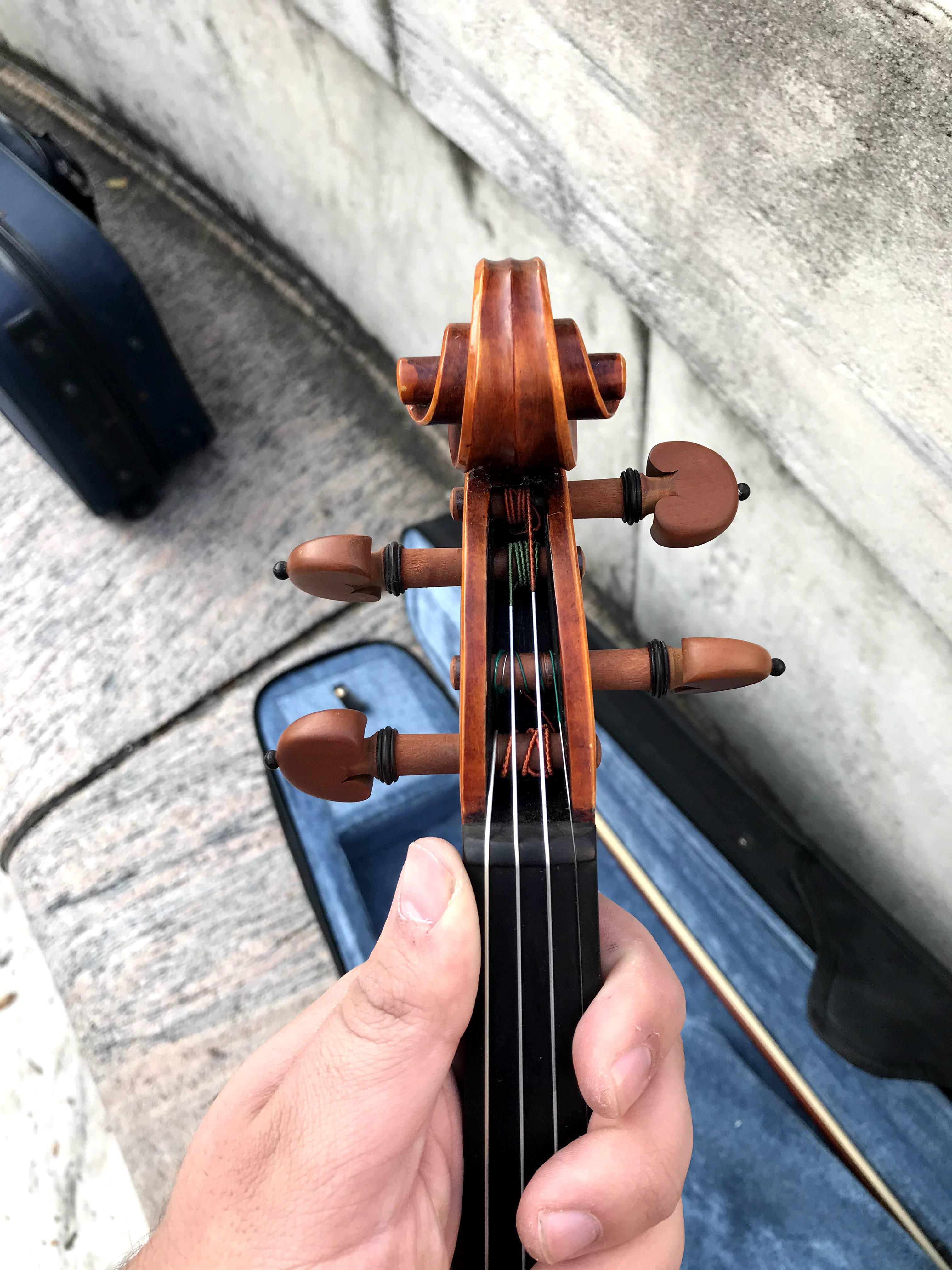 My violin themed Halloween costume Lindsey Stirling from Roundtable